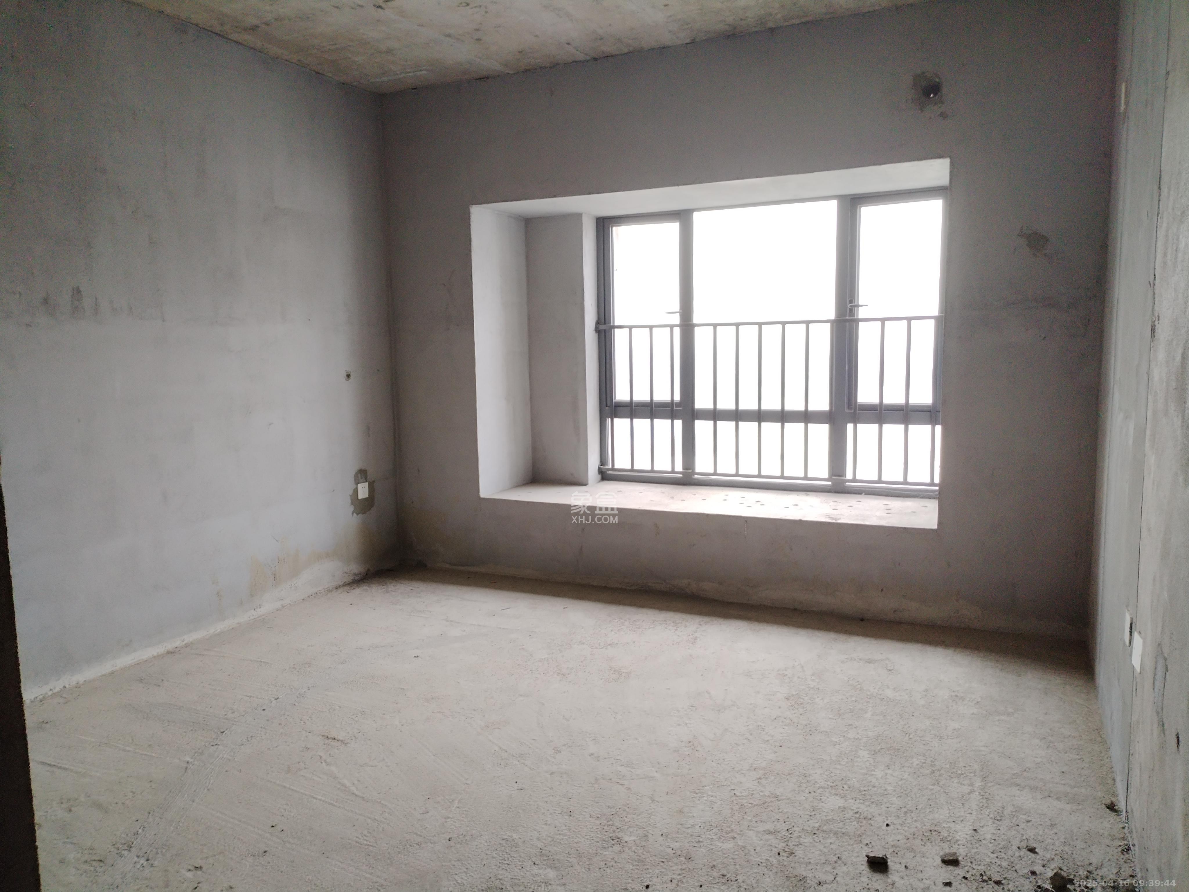 敏捷珑玥府  3室2厅2卫    1000.0元/月 敏捷珑玥府  3室2厅2卫    1000.0元/月室内图