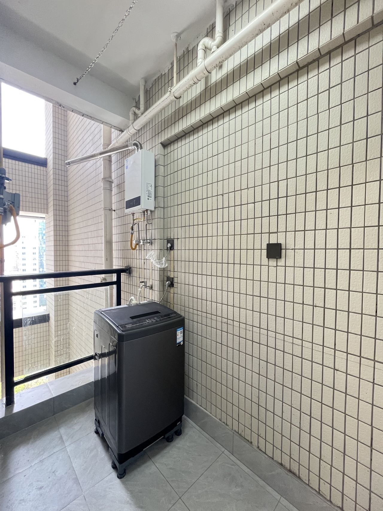 逸龙广场  2室1厅1卫   4000.00元/月室内图