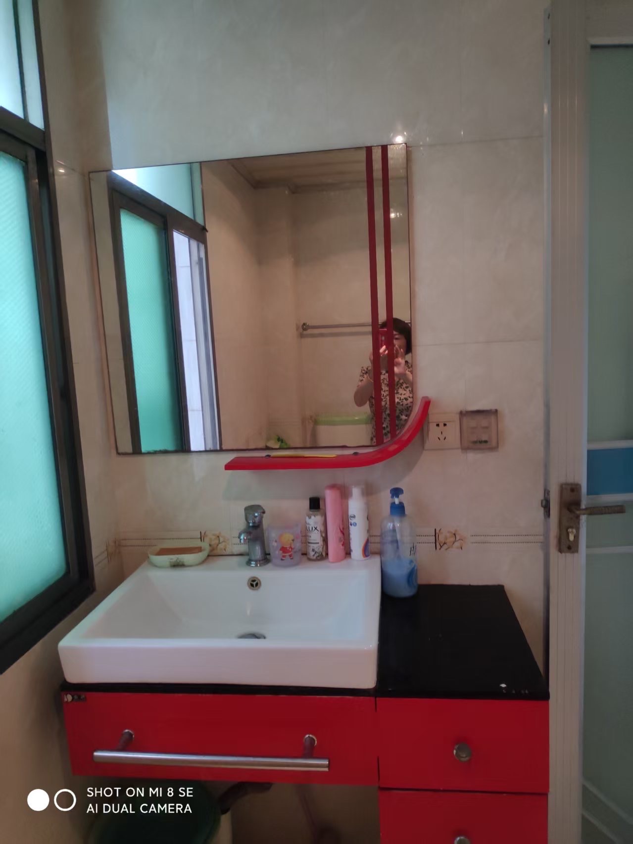 香格里拉 1室1厅1卫 1500.0元/月 香格里拉 1室1厅1卫 1500.0元/月室内图