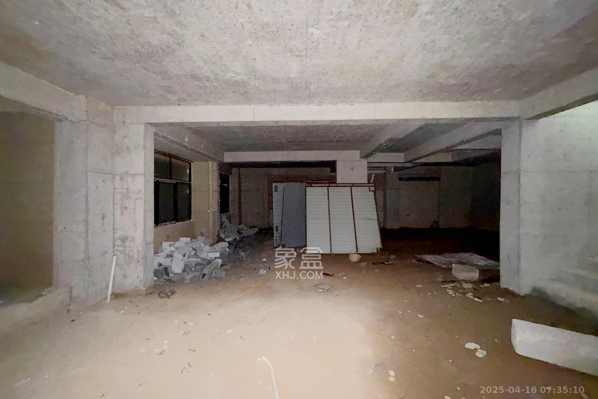 金地三千府（金地湖山樾、金地自在城）  3室2厅2卫   130.00万其他