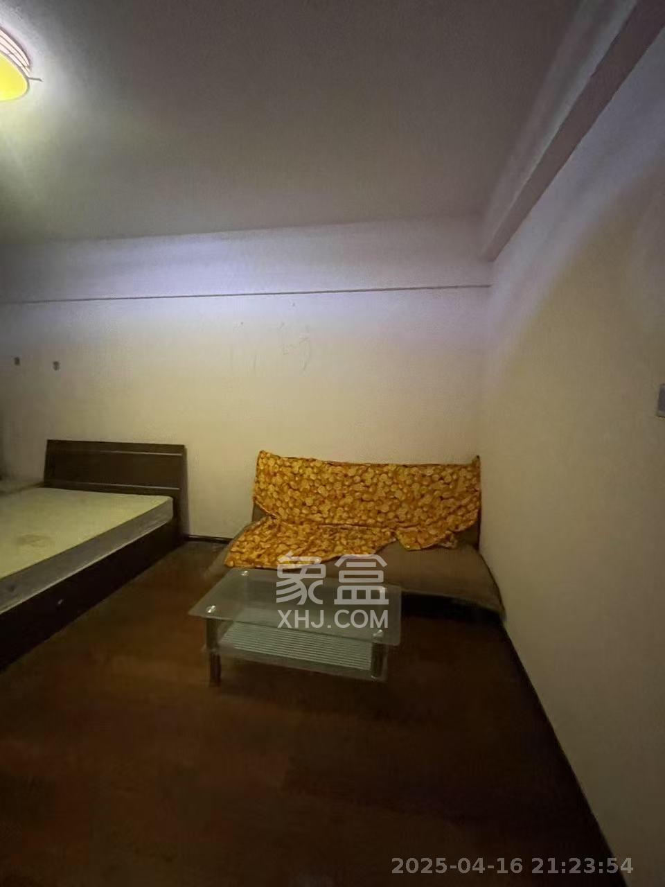 锦华时代 1室1厅1卫 1600.0元/月 锦华时代 1室1厅1卫 1600.0元/月室内图