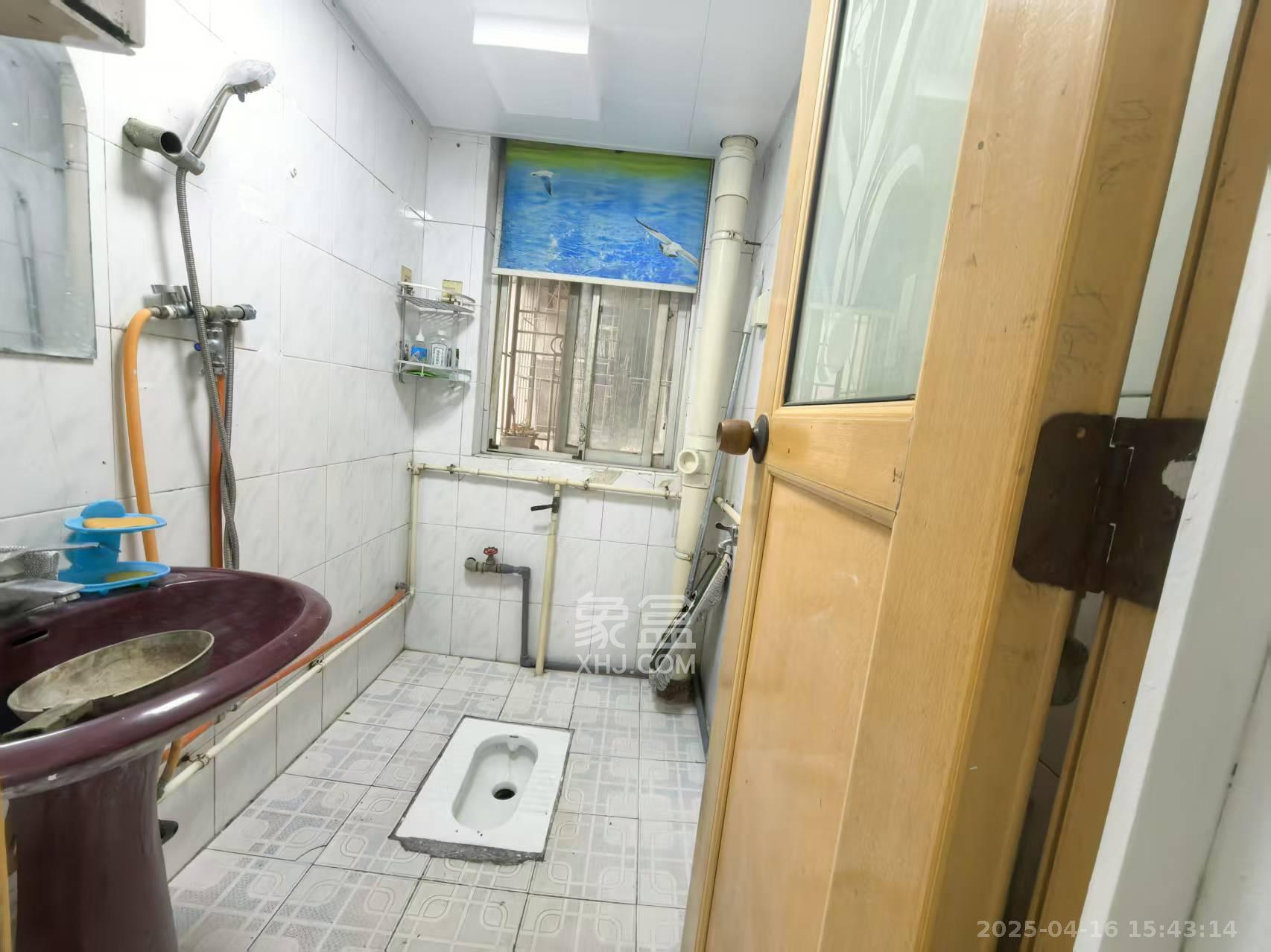 金泰小区  2室2厅1卫   1900.00元/月室内图