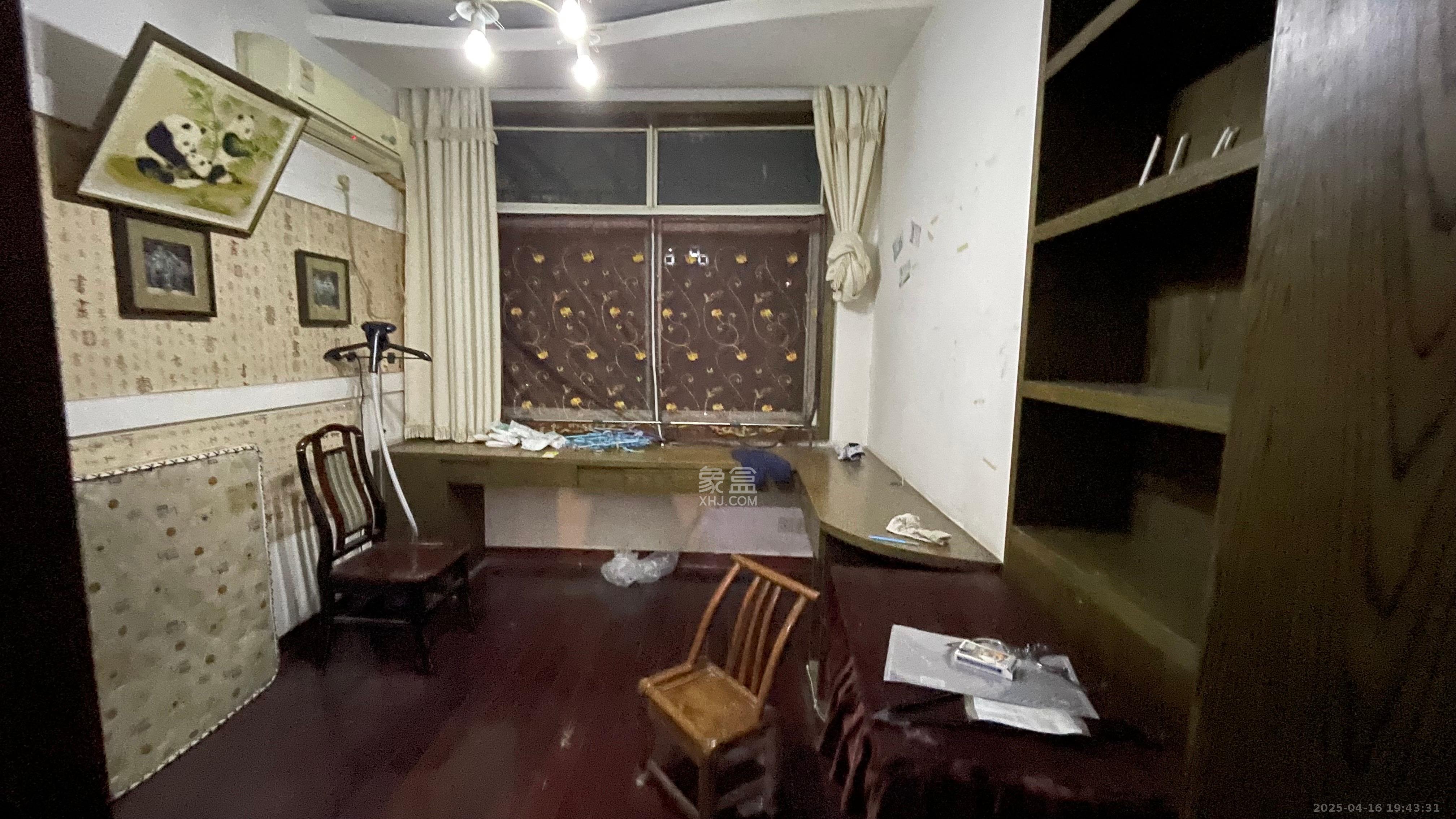 湖南省冶金材料研究所宿舍 3室2厅1卫 1500.0元/月 湖南省冶金材料研究所宿舍 3室2厅1卫 1500.0元/月室内图