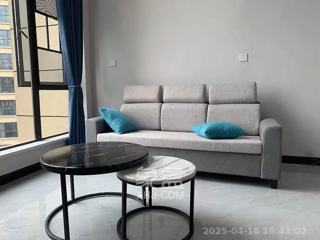 润和滨江府  1室1厅1卫    1700.0元/月 润和滨江府  1室1厅1卫    1700.0元/月