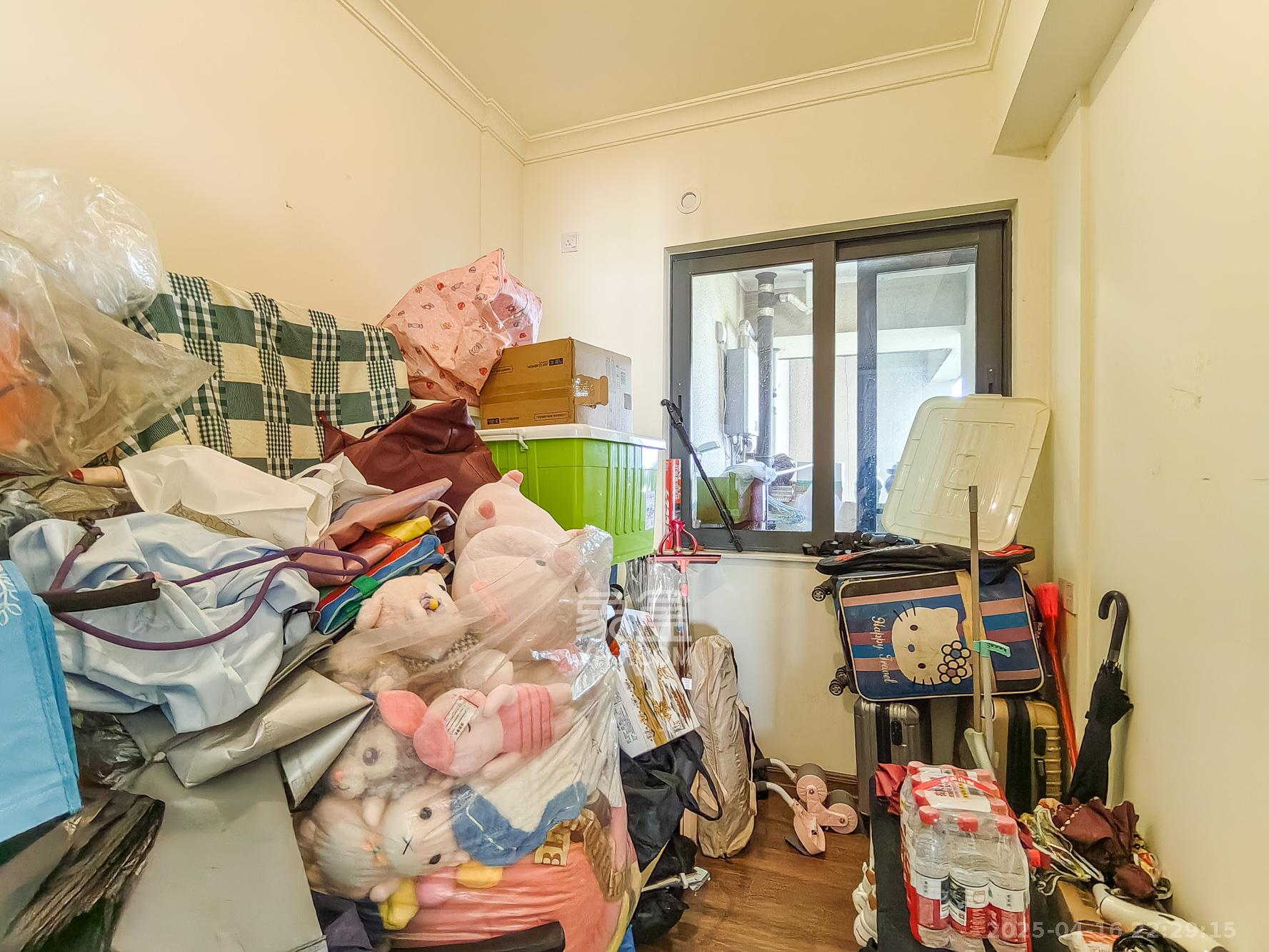 碧桂园威尼斯城 3室2厅2卫 92.0万 碧桂园威尼斯城 3室2厅2卫 92.0万卧室