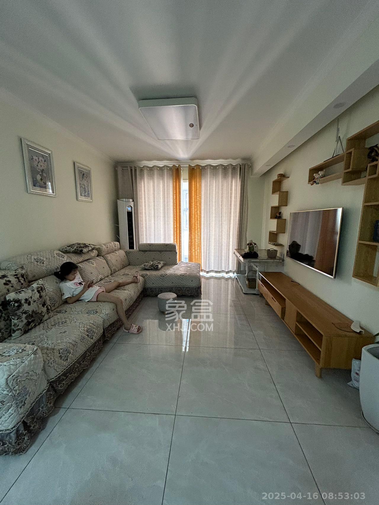 博长山水香颐  3室2厅1卫    2200.0元/月 博长山水香颐  3室2厅1卫    2200.0元/月室内图