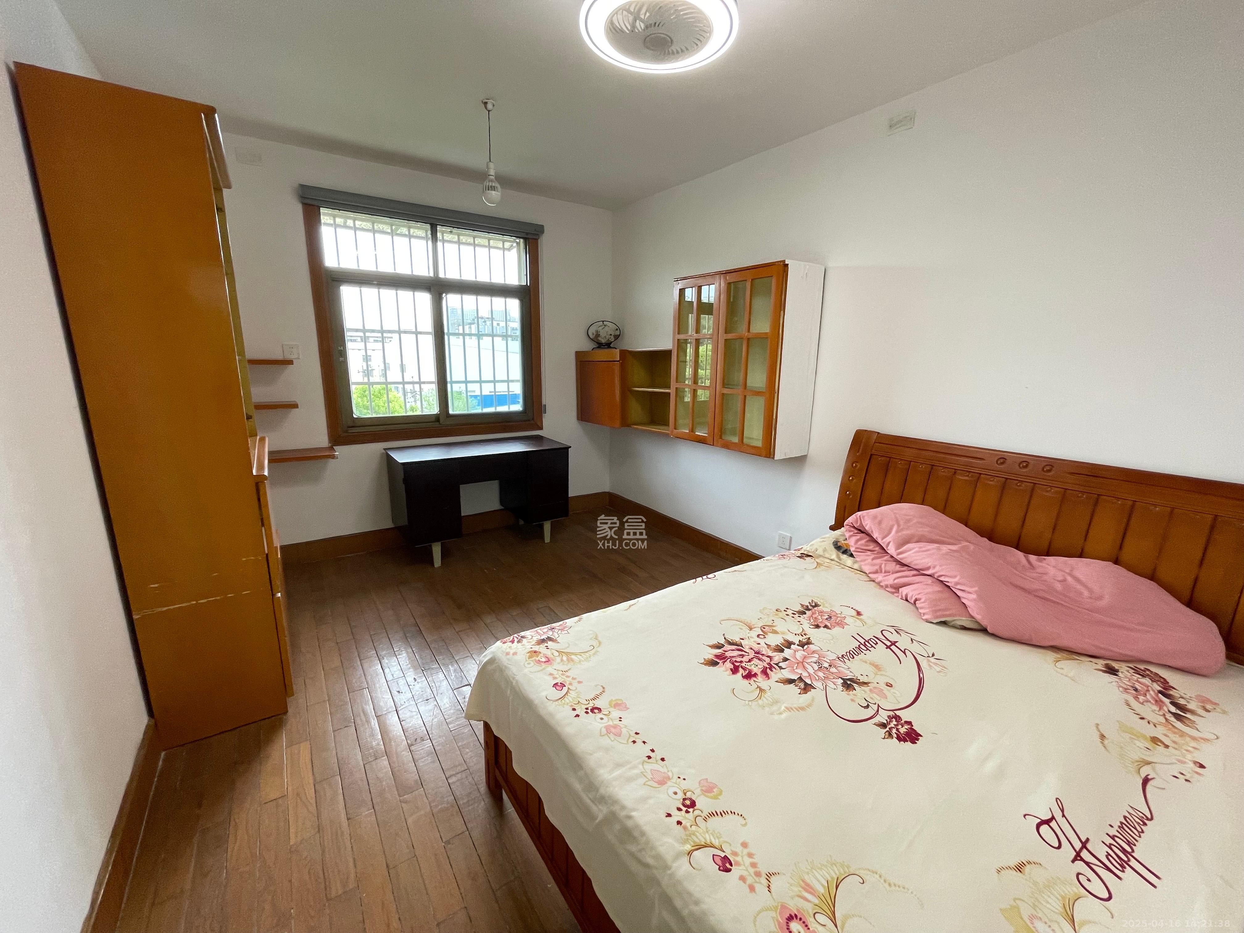 望城县烟草局宿舍 3室2厅1卫 1280.0元/月 望城县烟草局宿舍 3室2厅1卫 1280.0元/月室内图