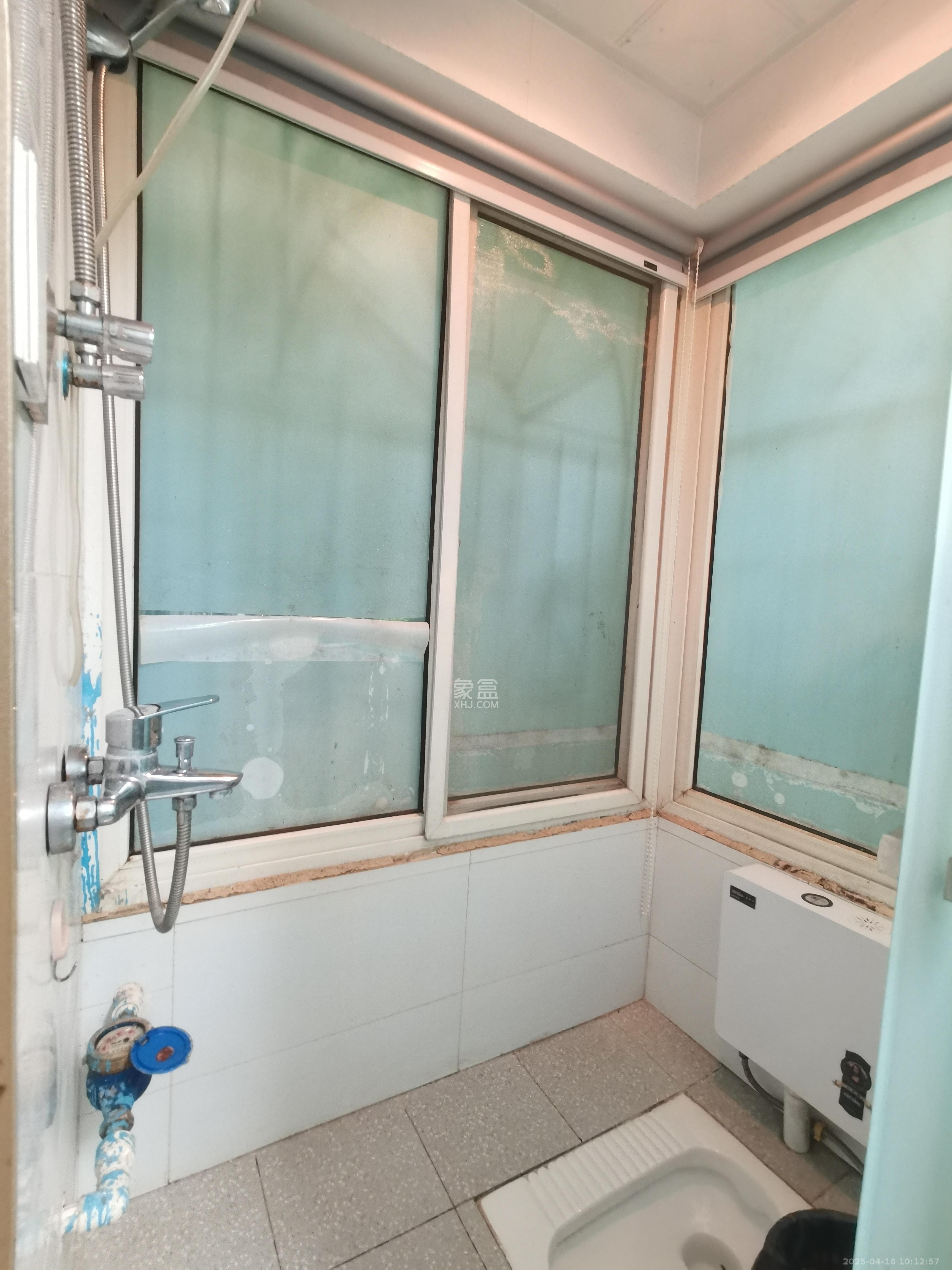 五一新村安置小区(永定社区、永兴社区、永祥社区) 1室0厅0卫 1200.0元/月 五一新村安置小区(永定社区、永兴社区、永祥社区) 1室0厅0卫 1200.0元/月室内图