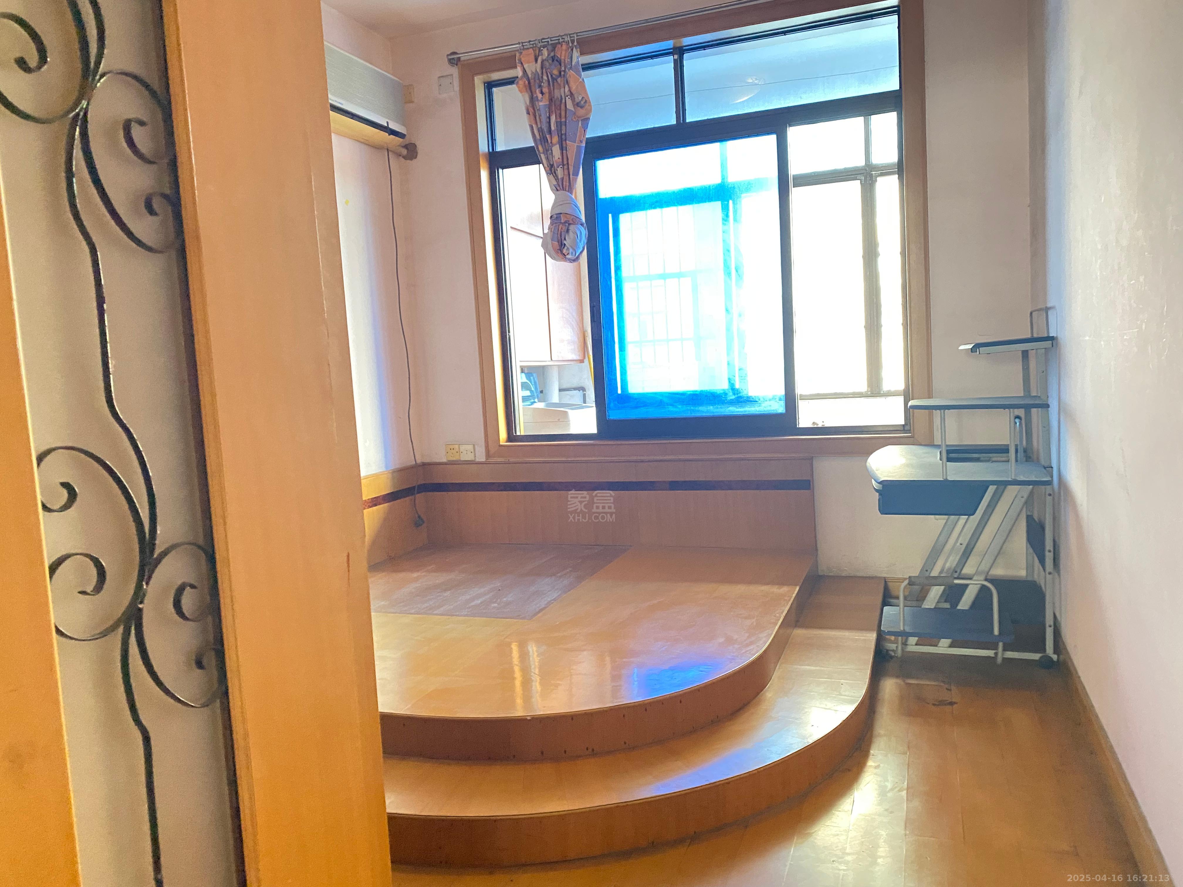 国税新村 3室2厅1卫 900.0元/月 国税新村 3室2厅1卫 900.0元/月室内图