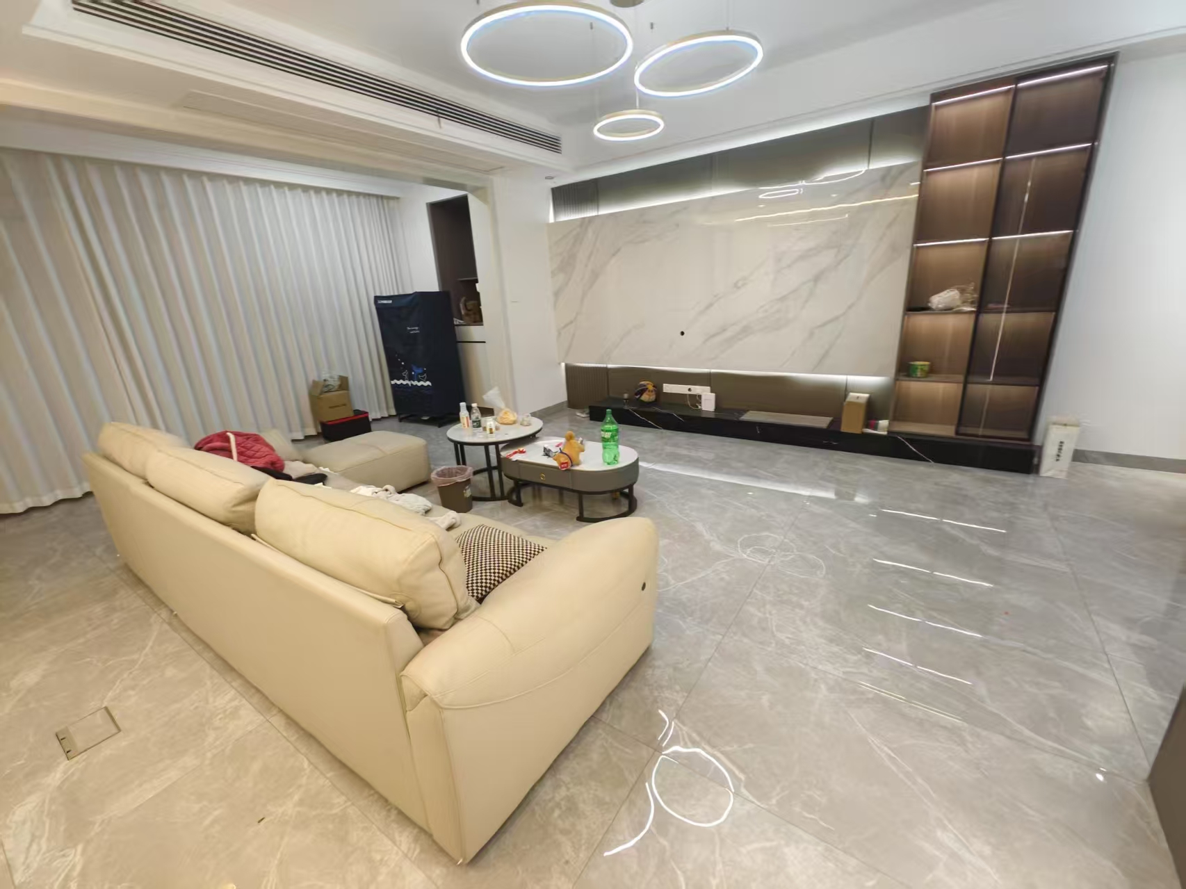 万达广场(酃湖) 3室2厅2卫 1680.0元/月 万达广场(酃湖) 3室2厅2卫 1680.0元/月室内图