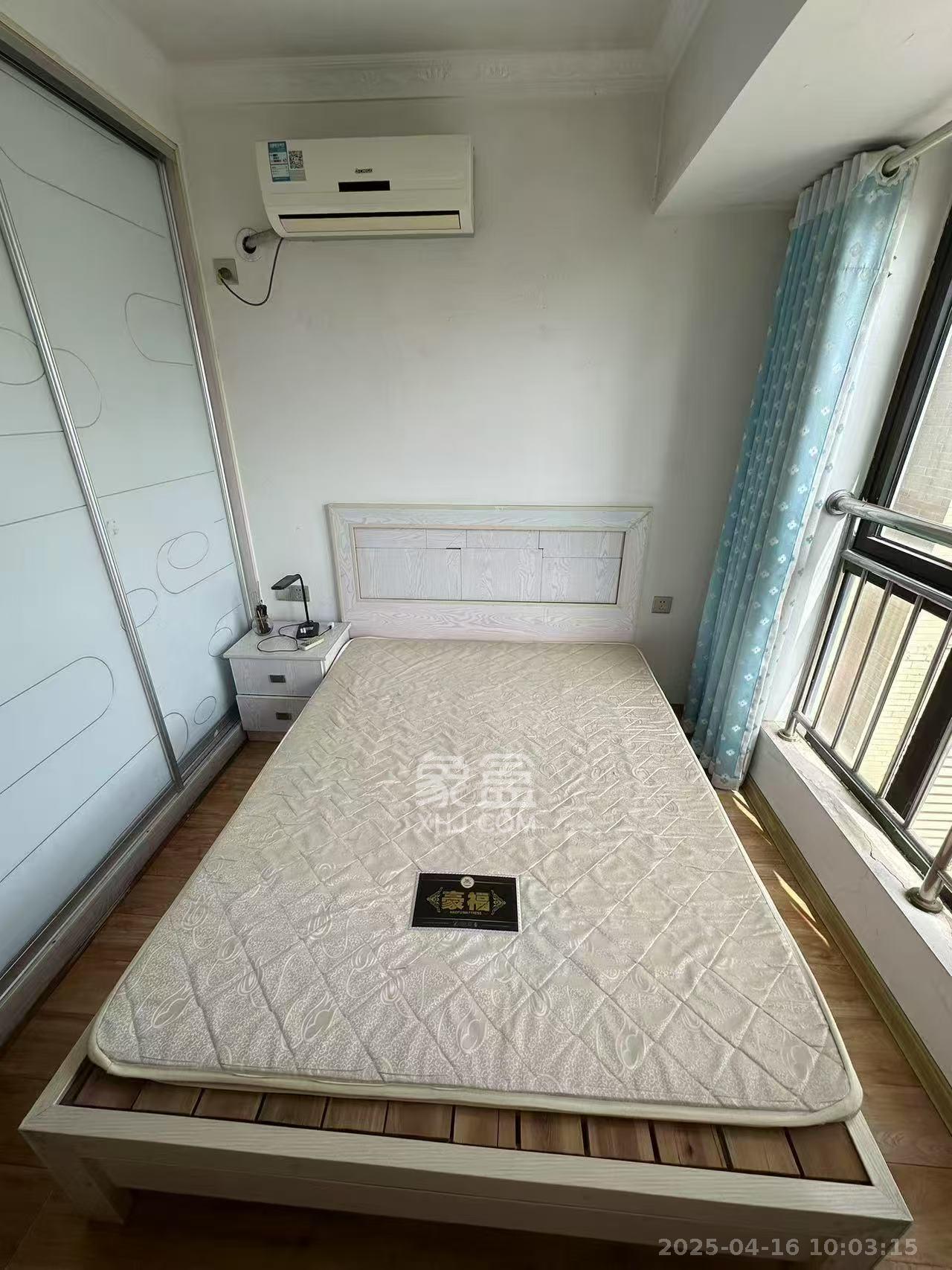 阿普阿布  3室2厅1卫   2500.00元/月室内图