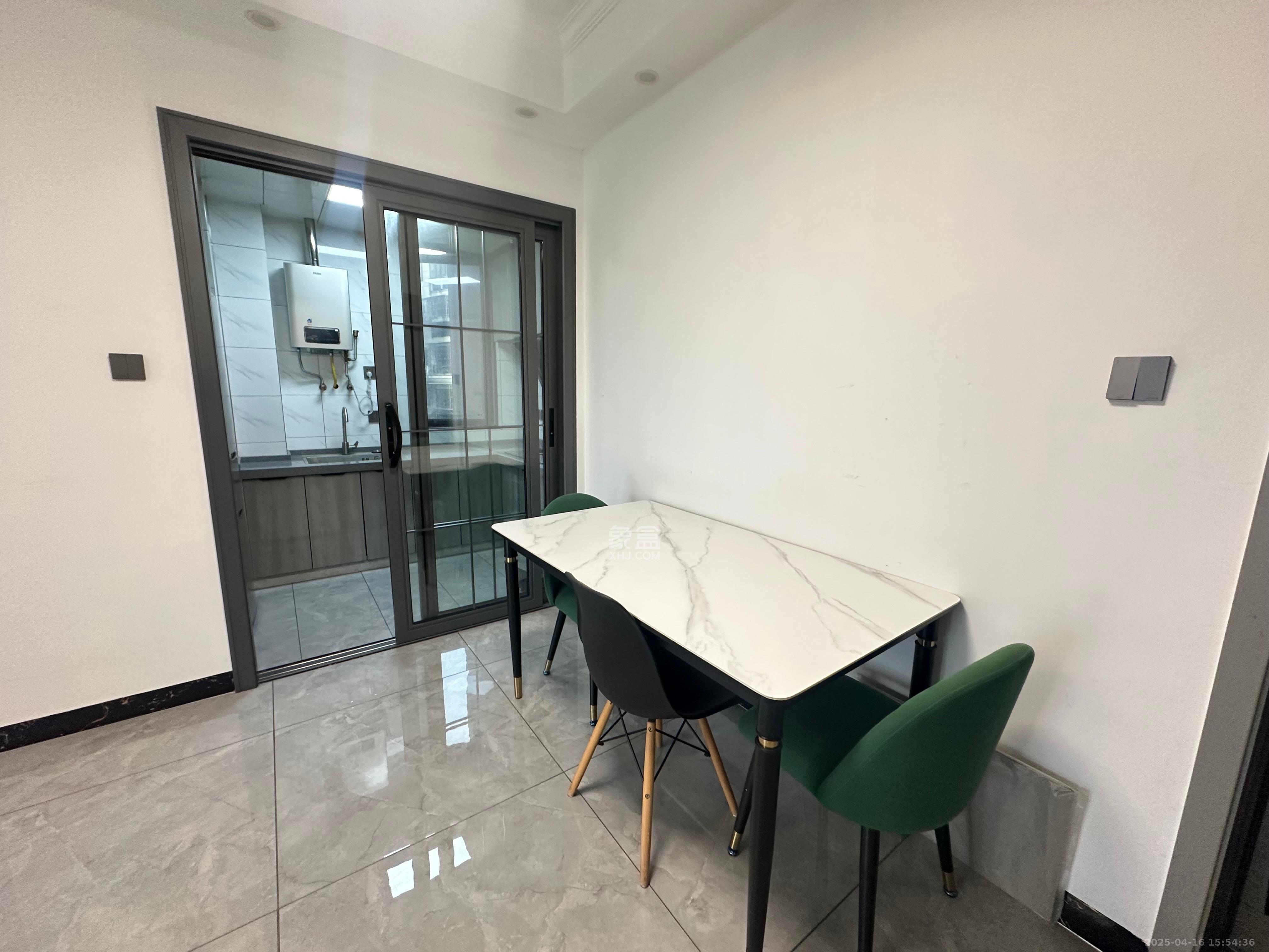 建发央玺（建发泱玺雅苑）  2室2厅1卫   4500.00元/月室内图