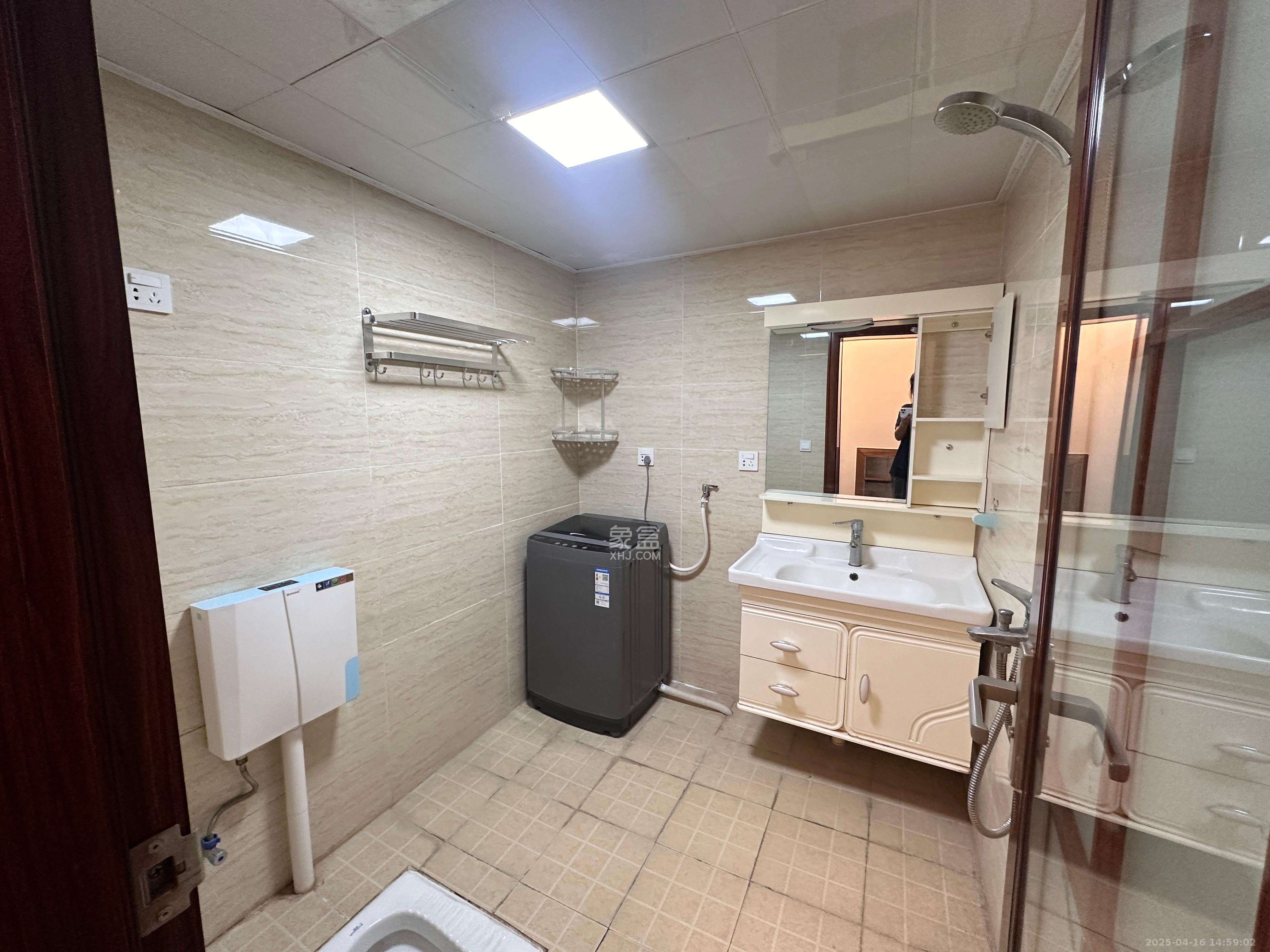 城南花苑 2室1厅1卫 1800.0元/月 城南花苑 2室1厅1卫 1800.0元/月室内图