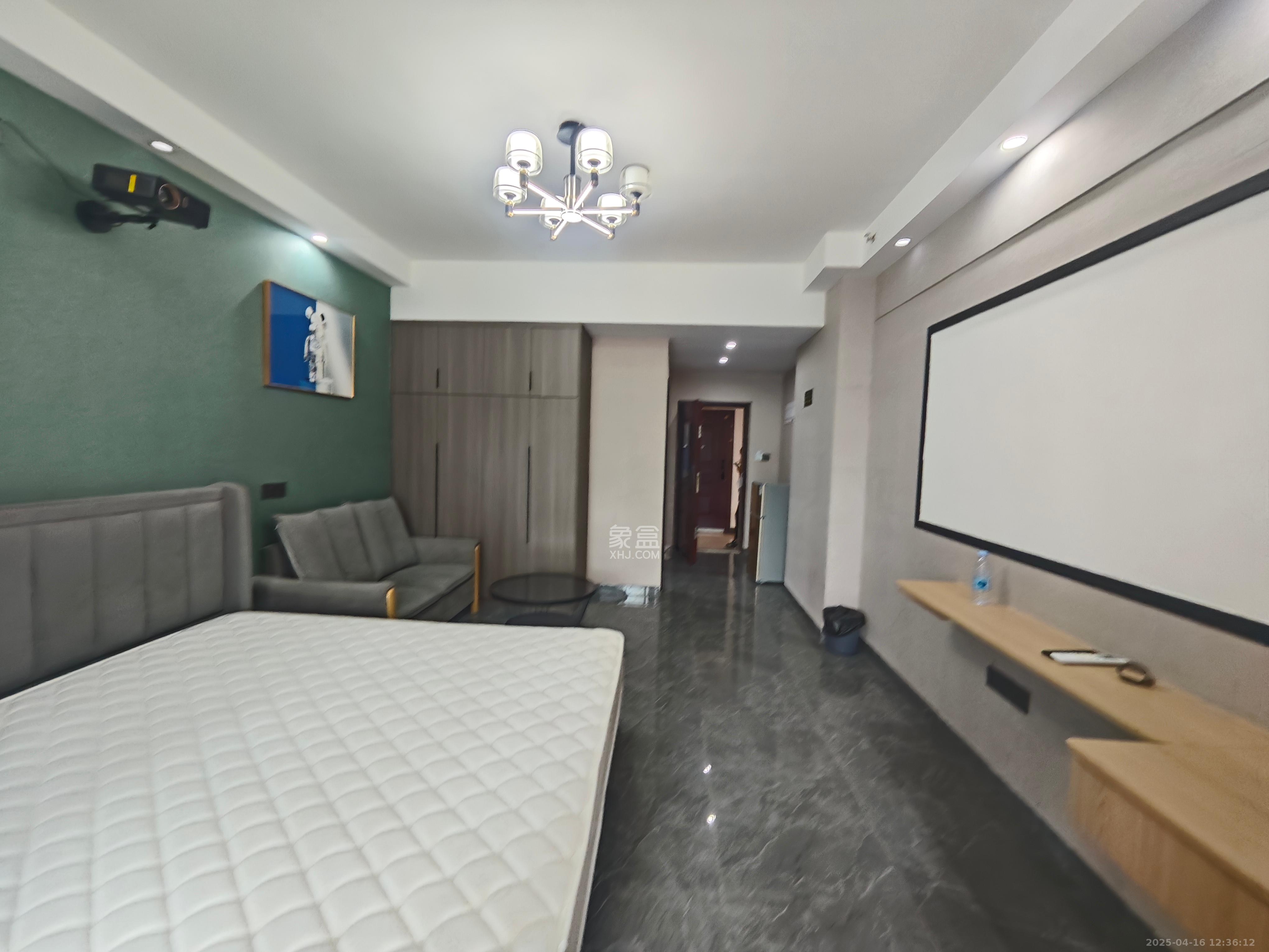 中建嘉和城  1室1厅1卫   1400.00元/月