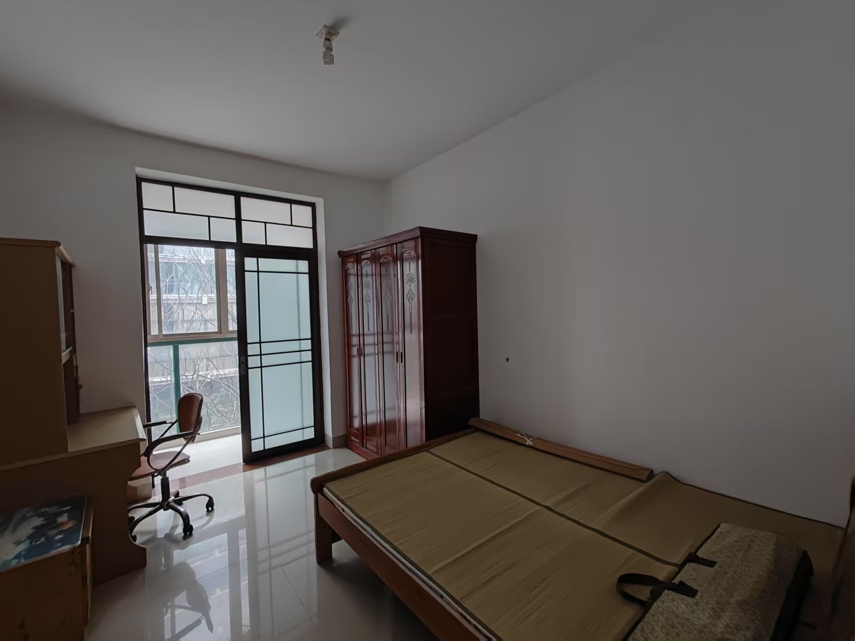 世纪名城  1室0厅0卫    1400.0元/月 世纪名城  1室0厅0卫    1400.0元/月室内图