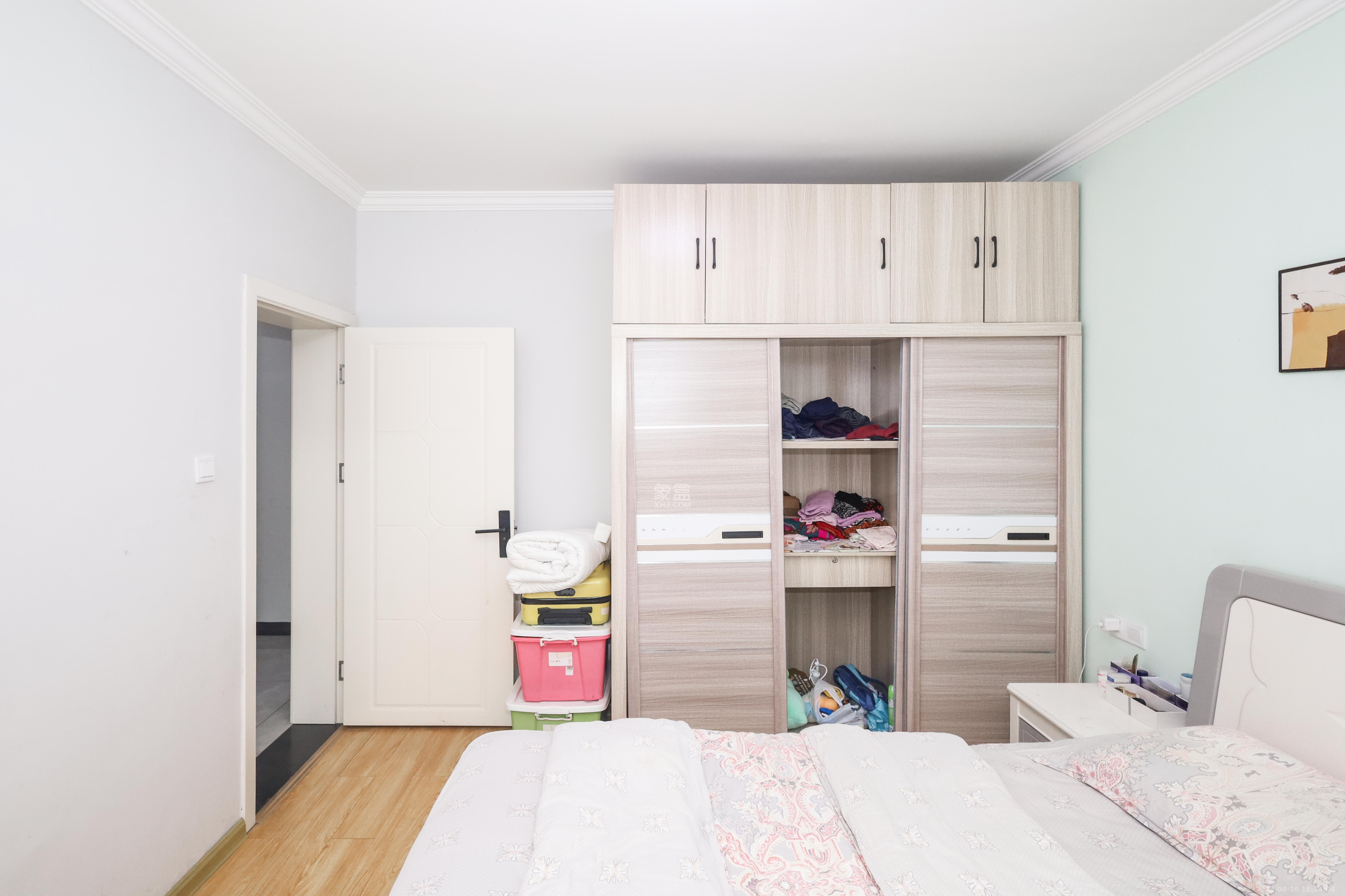 中冶中央公园  3室2厅1卫    115.0万 中冶中央公园  3室2厅1卫    115.0万卧室