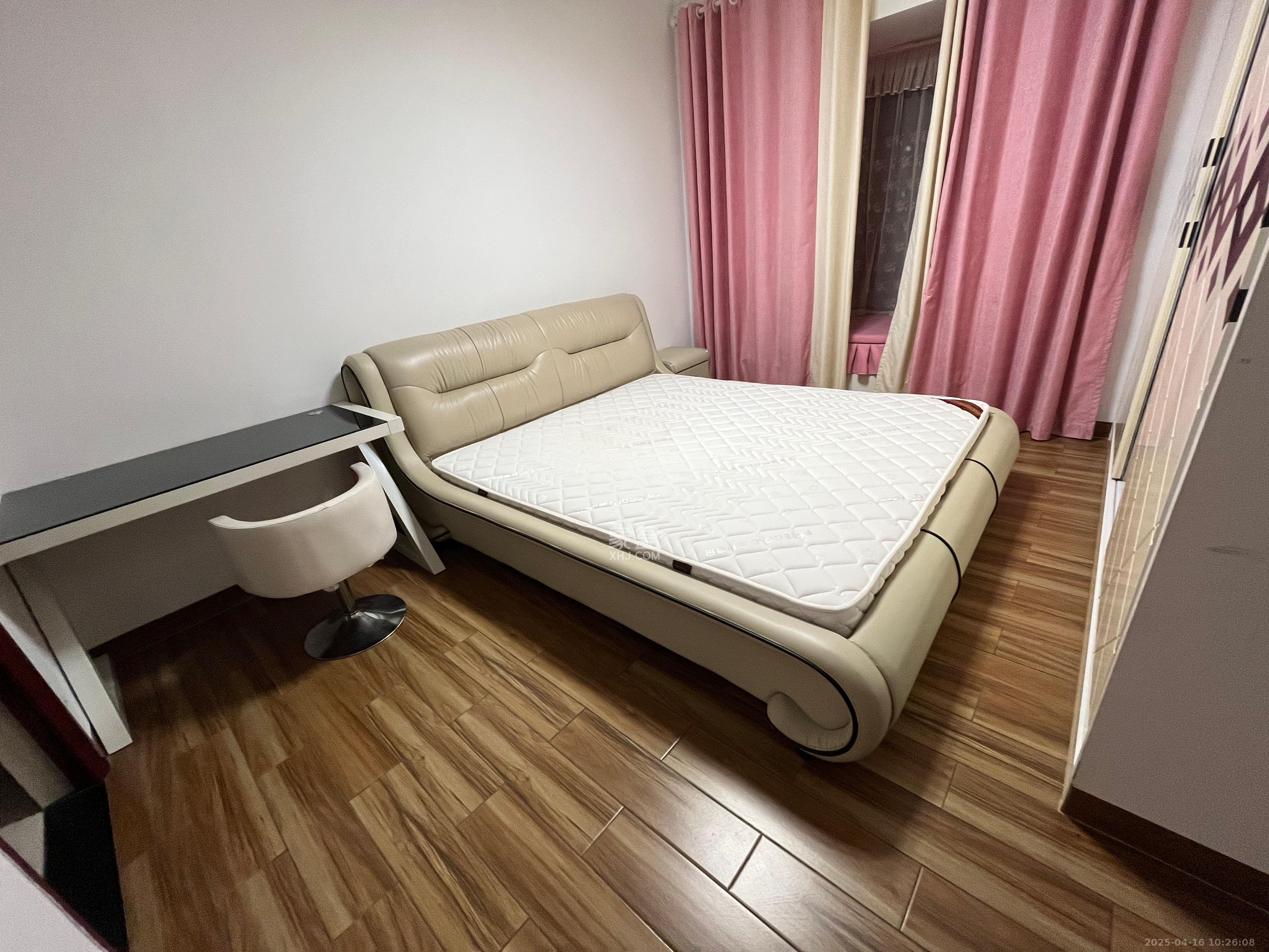恒基凯旋门三期  3室2厅2卫   2800.00元/月室内图