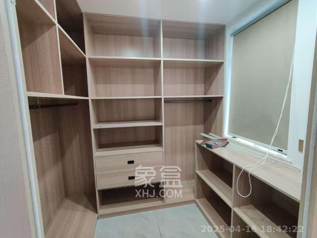 和庄  3室2厅2卫   2800.00元/月室内图