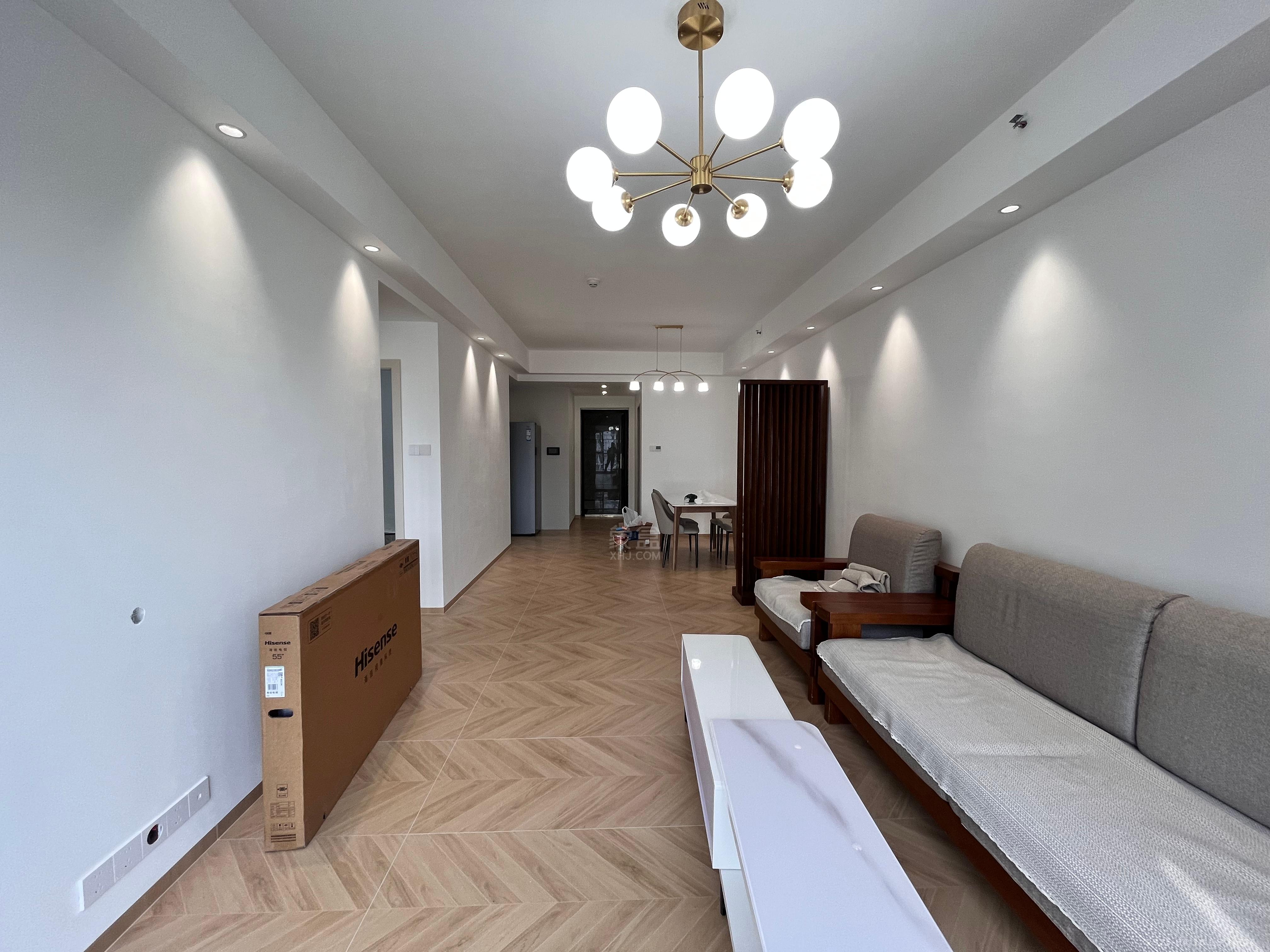 华晨神农湾 2室2厅1卫 2500.0元/月 华晨神农湾 2室2厅1卫 2500.0元/月室内图