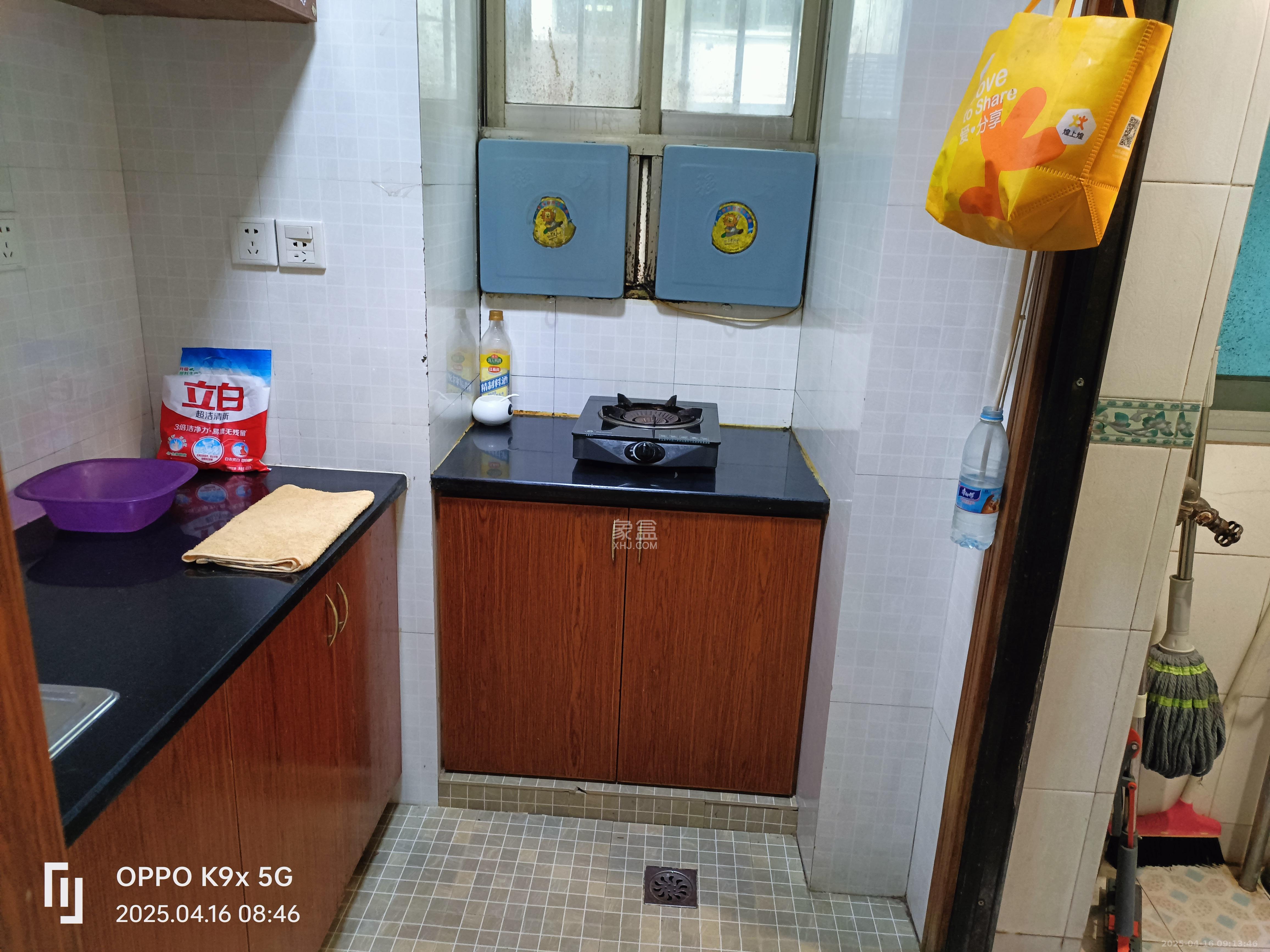 阿弥岭一二片  2室1厅1卫    1600.0元/月 阿弥岭一二片  2室1厅1卫    1600.0元/月室内图1