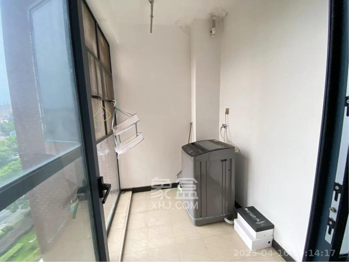 恒生碧水龙庭 2室1厅1卫 2000.0元/月 恒生碧水龙庭 2室1厅1卫 2000.0元/月室内图