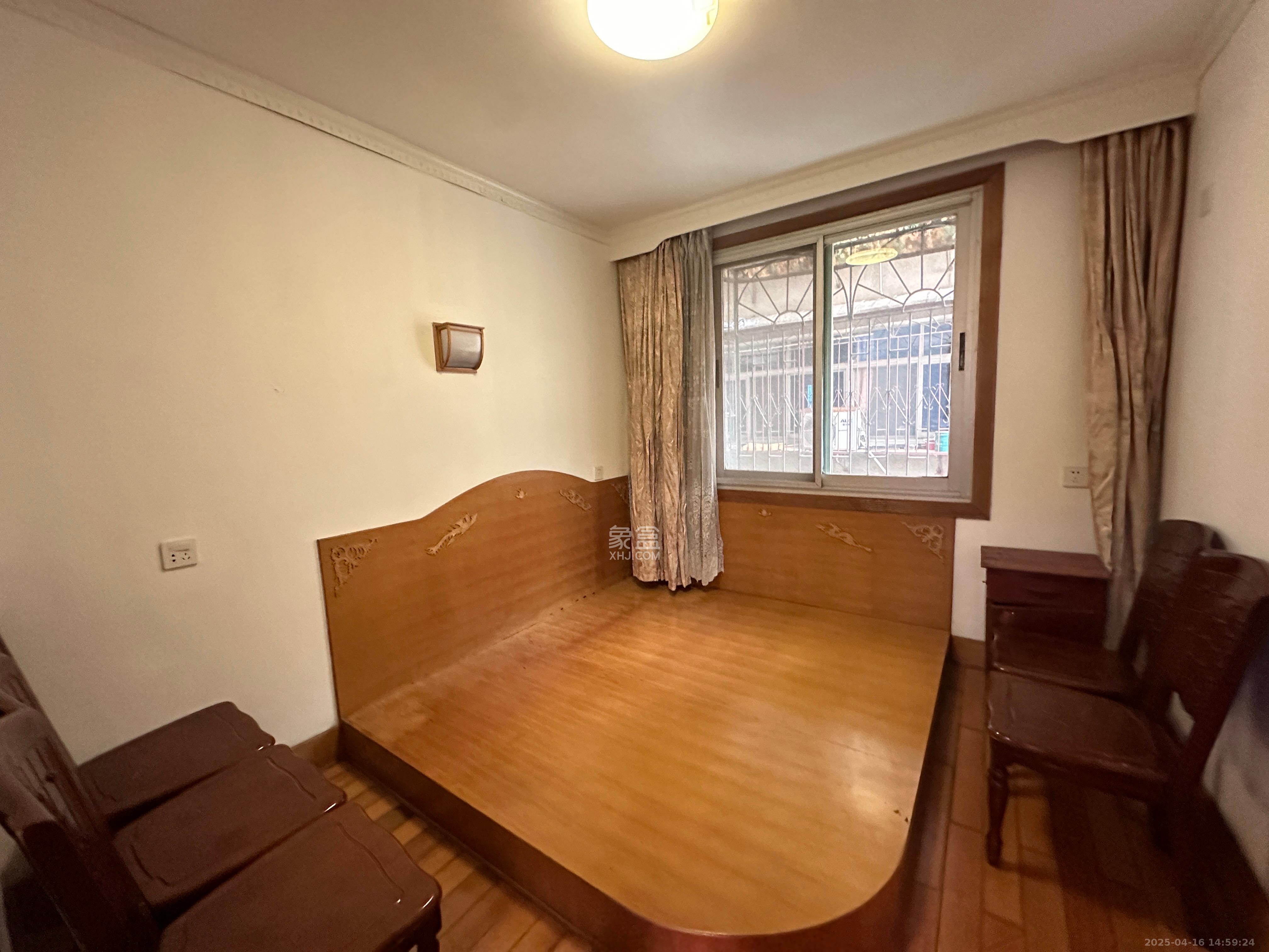 城南花苑 2室1厅1卫 1800.0元/月 城南花苑 2室1厅1卫 1800.0元/月室内图