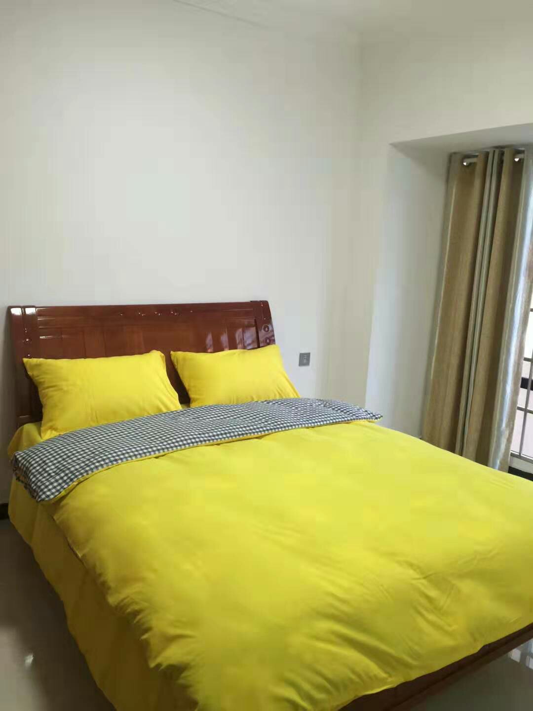 华天城小区 2室2厅1卫 1700.0元/月 华天城小区 2室2厅1卫 1700.0元/月室内图