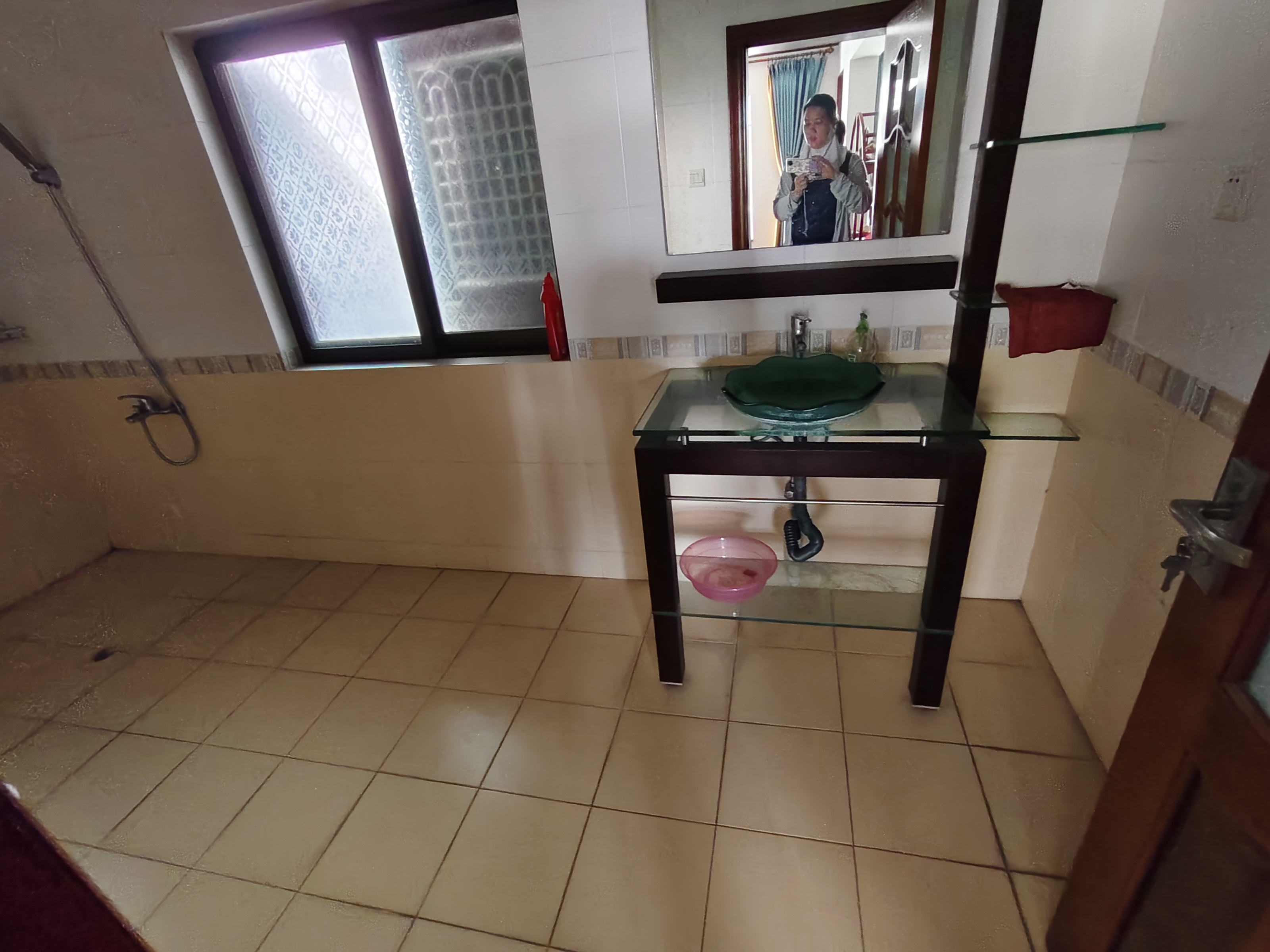 碧波花园(别墅) 9室3厅6卫 17000.0元/月 碧波花园(别墅) 9室3厅6卫 17000.0元/月室内图