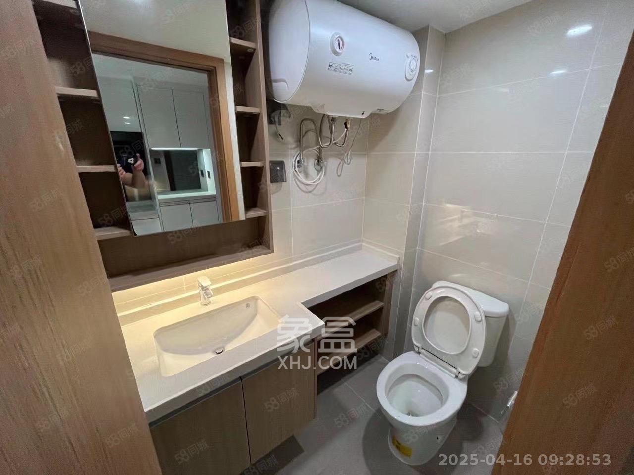 阳光城檀悦  2室1厅1卫    2800.0元/月 阳光城檀悦  2室1厅1卫    2800.0元/月室内图