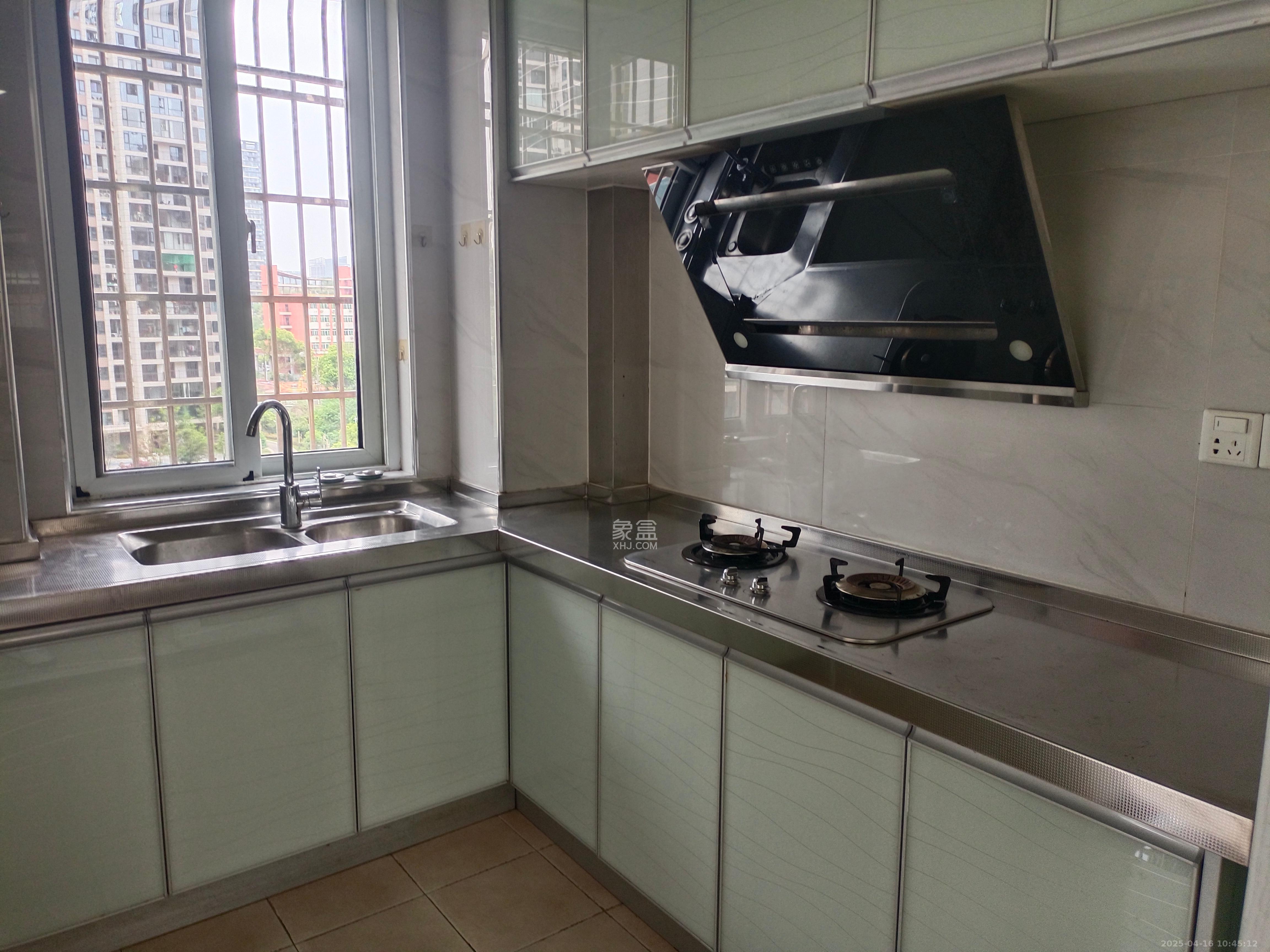 星城新宇月雅苑(月塘小区)  2室2厅1卫    1900.0元/月 星城新宇月雅苑(月塘小区)  2室2厅1卫    1900.0元/月室内图