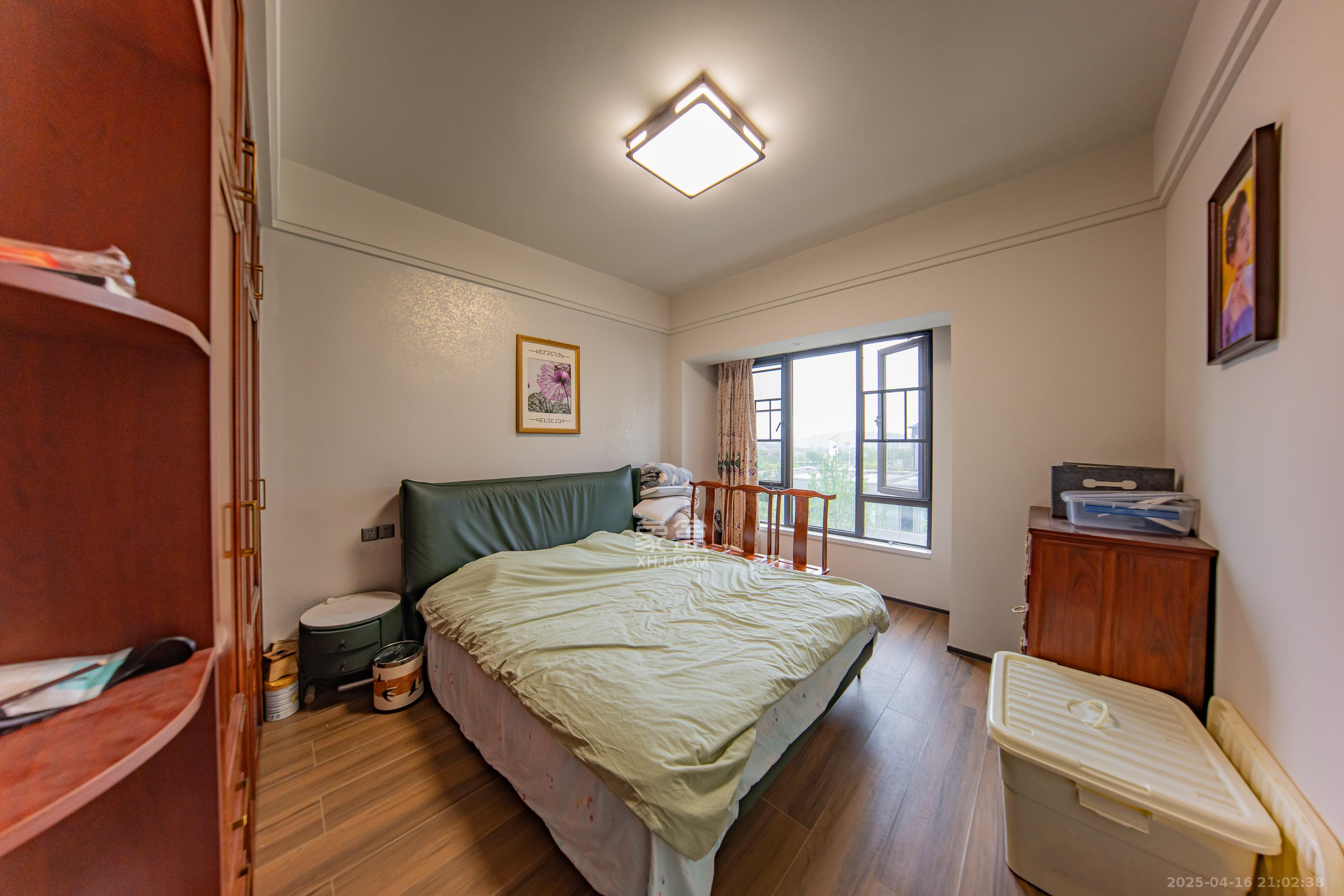 碧桂园智慧城市 4室2厅3卫 249.0万 碧桂园智慧城市 4室2厅3卫 249.0万卧室