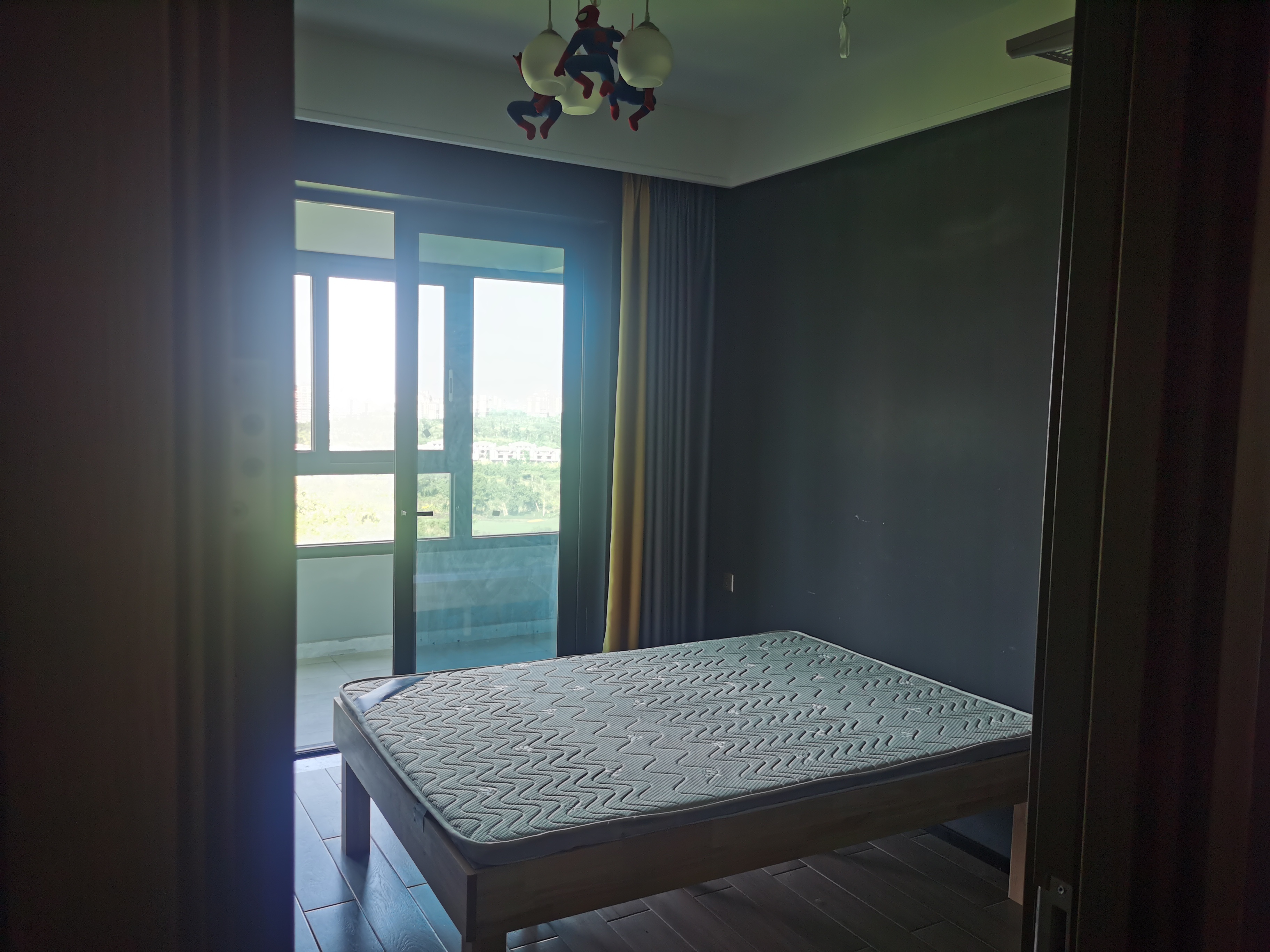 融创观澜湖公园壹号四期  4室2厅2卫    3500.0元/月 融创观澜湖公园壹号四期  4室2厅2卫    3500.0元/月室内图