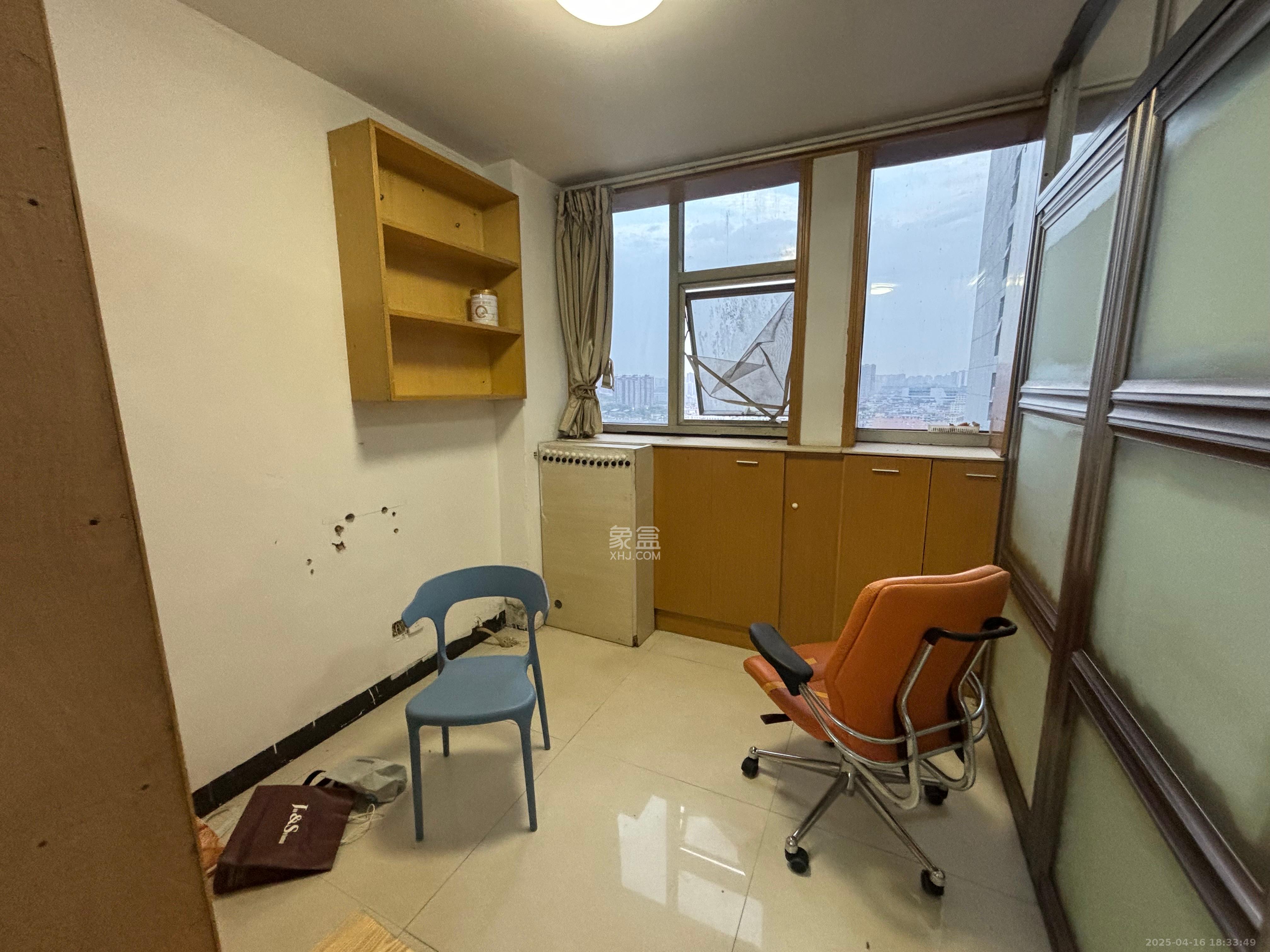 红星国际星城 1室1厅1卫 1800.0元/月 红星国际星城 1室1厅1卫 1800.0元/月室内图