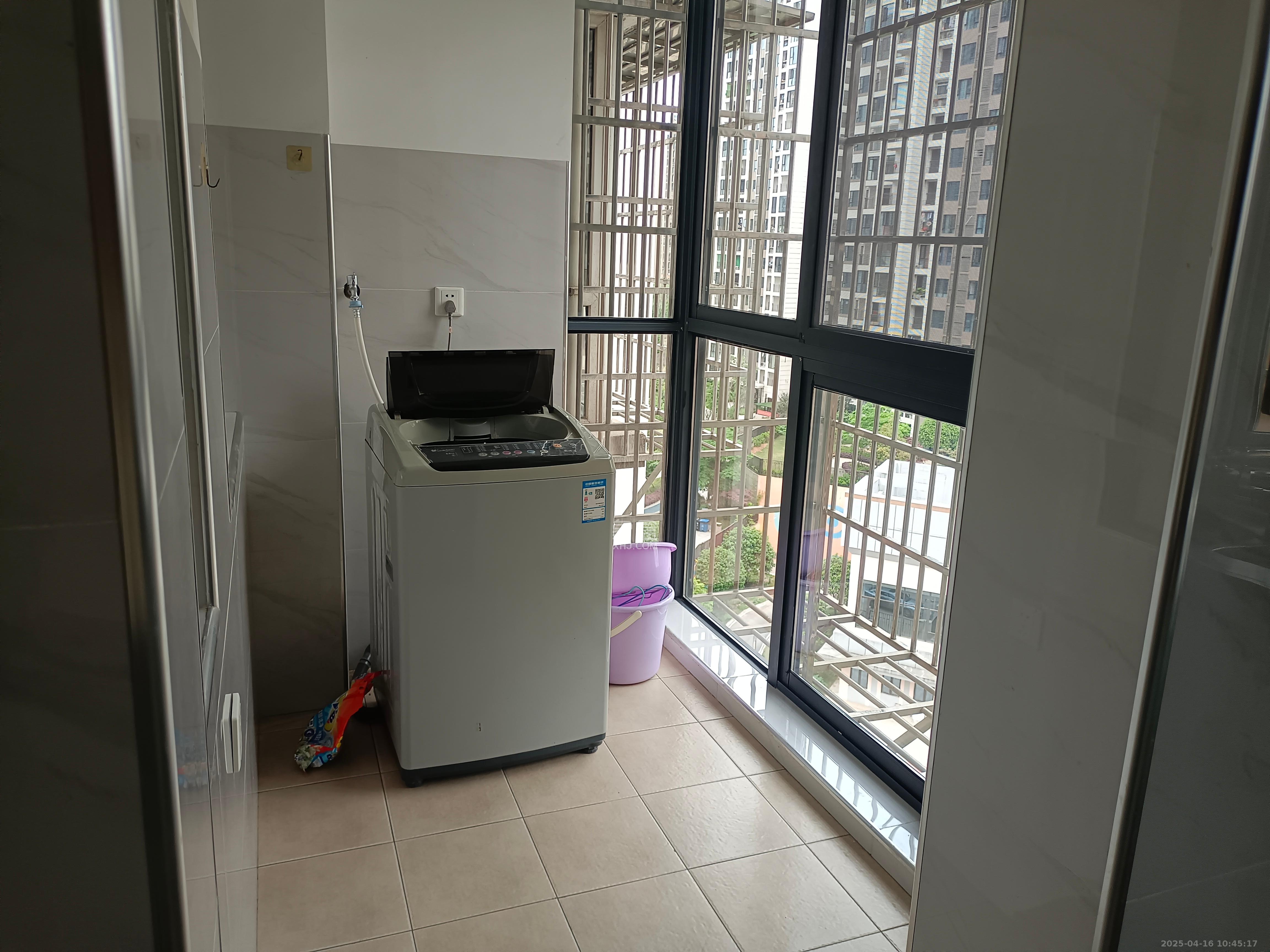 星城新宇月雅苑(月塘小区)  2室2厅1卫    1900.0元/月 星城新宇月雅苑(月塘小区)  2室2厅1卫    1900.0元/月室内图