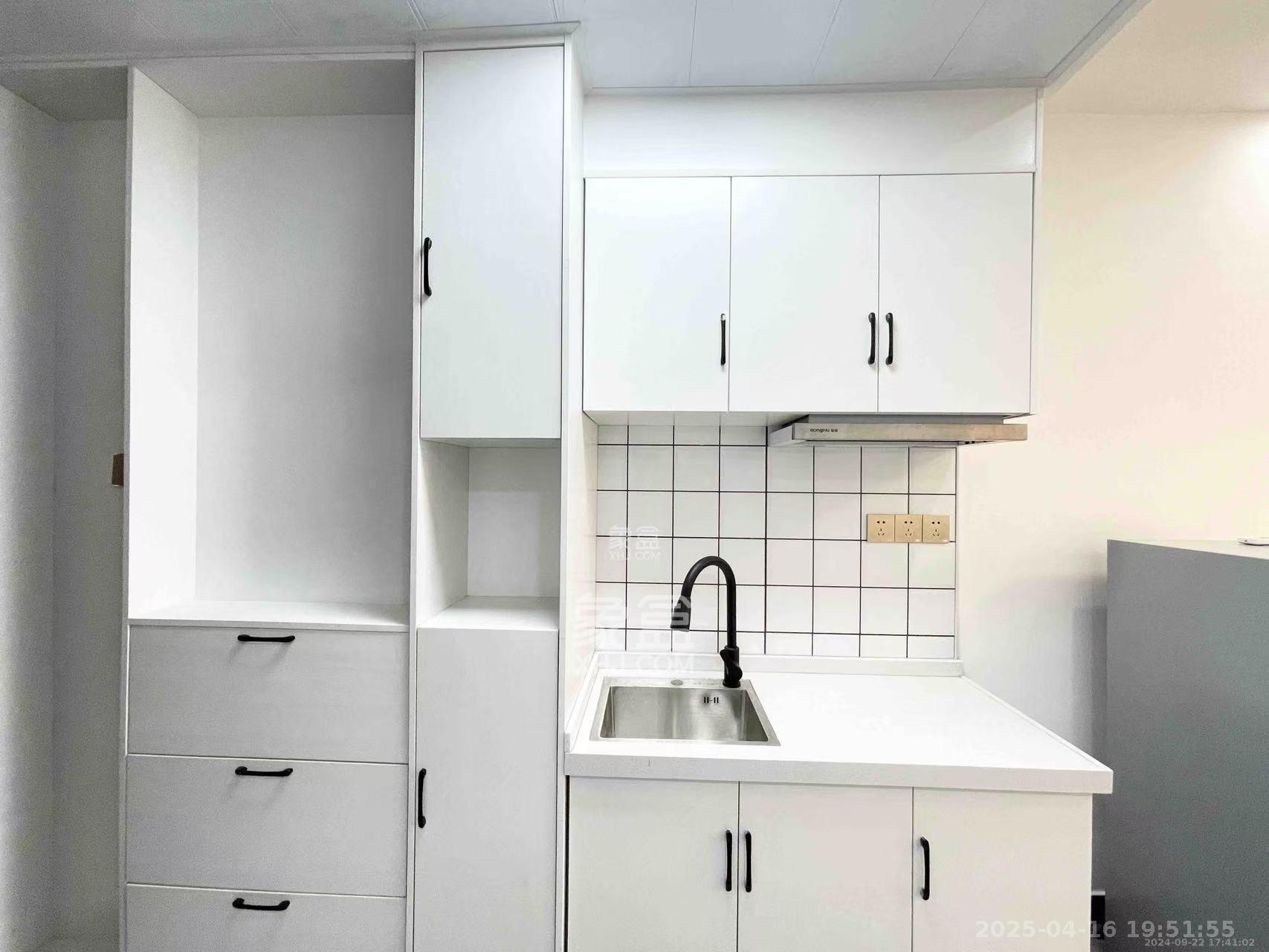 保利麓谷林语I区 0室1厅1卫 1700.0元/月 保利麓谷林语I区 0室1厅1卫 1700.0元/月室内图