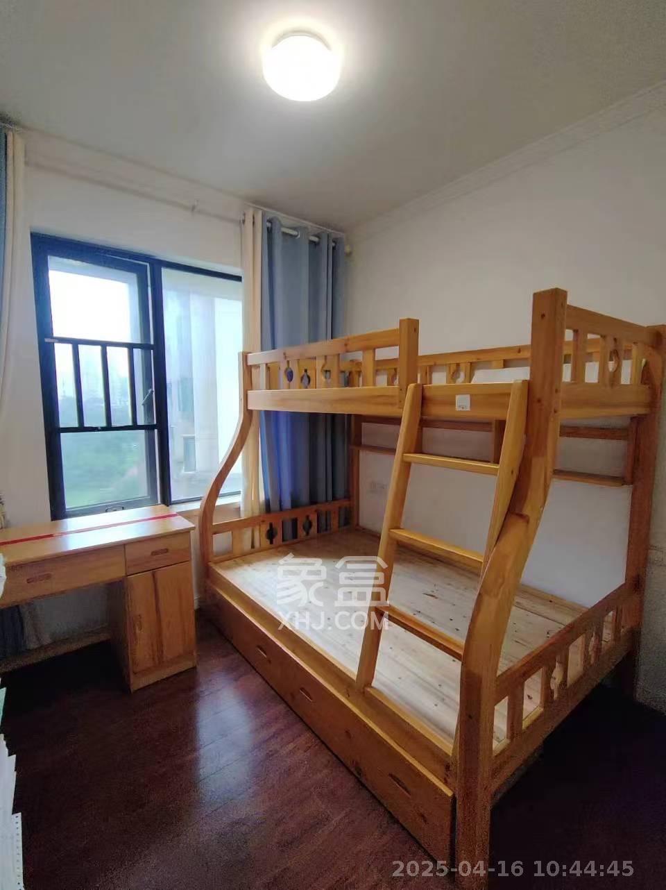 万科里梅溪郡  3室2厅2卫   3800.00元/月室内图