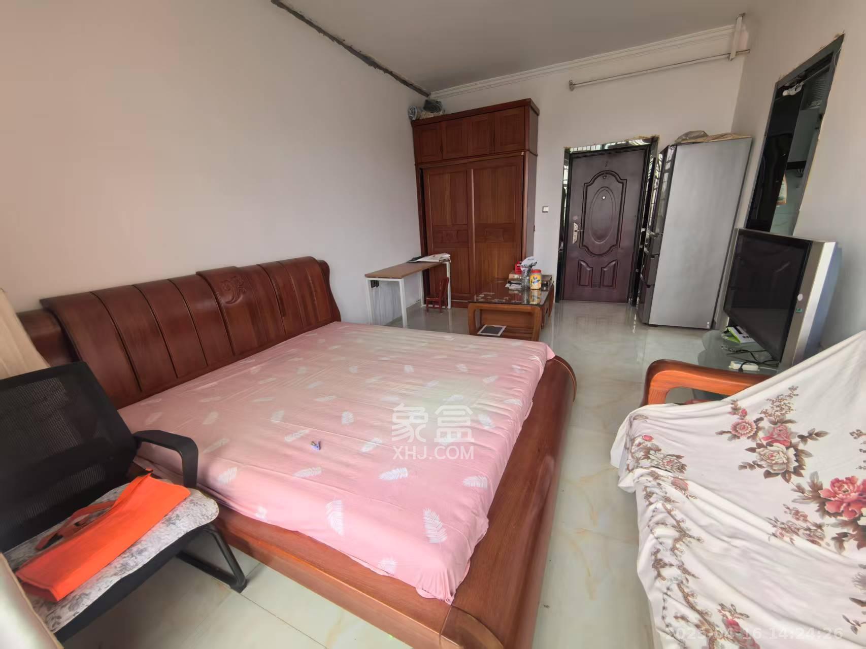 金鼎公园尚 1室0厅1卫 1300.0元/月 金鼎公园尚 1室0厅1卫 1300.0元/月室内图