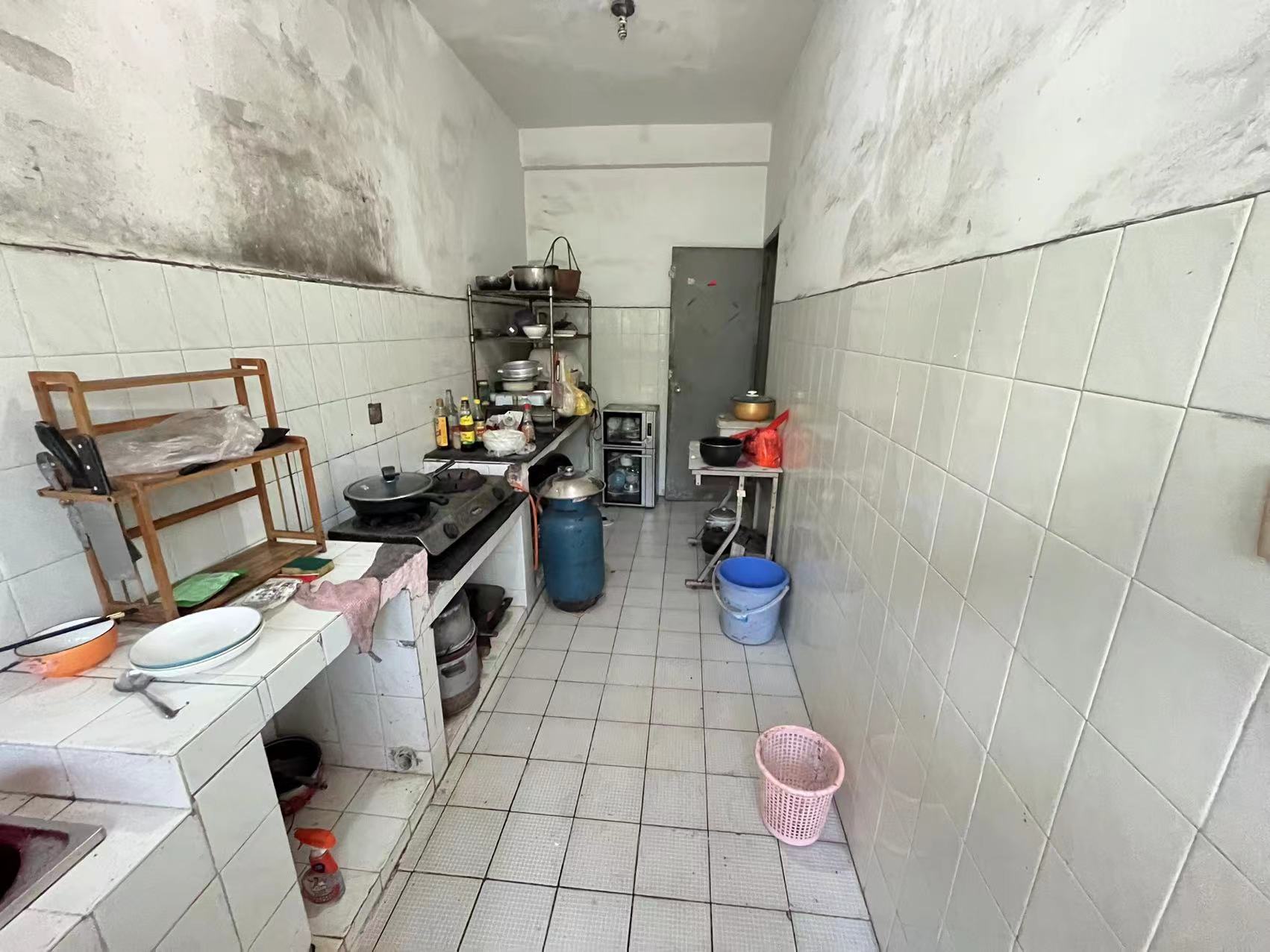 金融花园 1室0厅0卫 115.0万 金融花园 1室0厅0卫 115.0万客厅