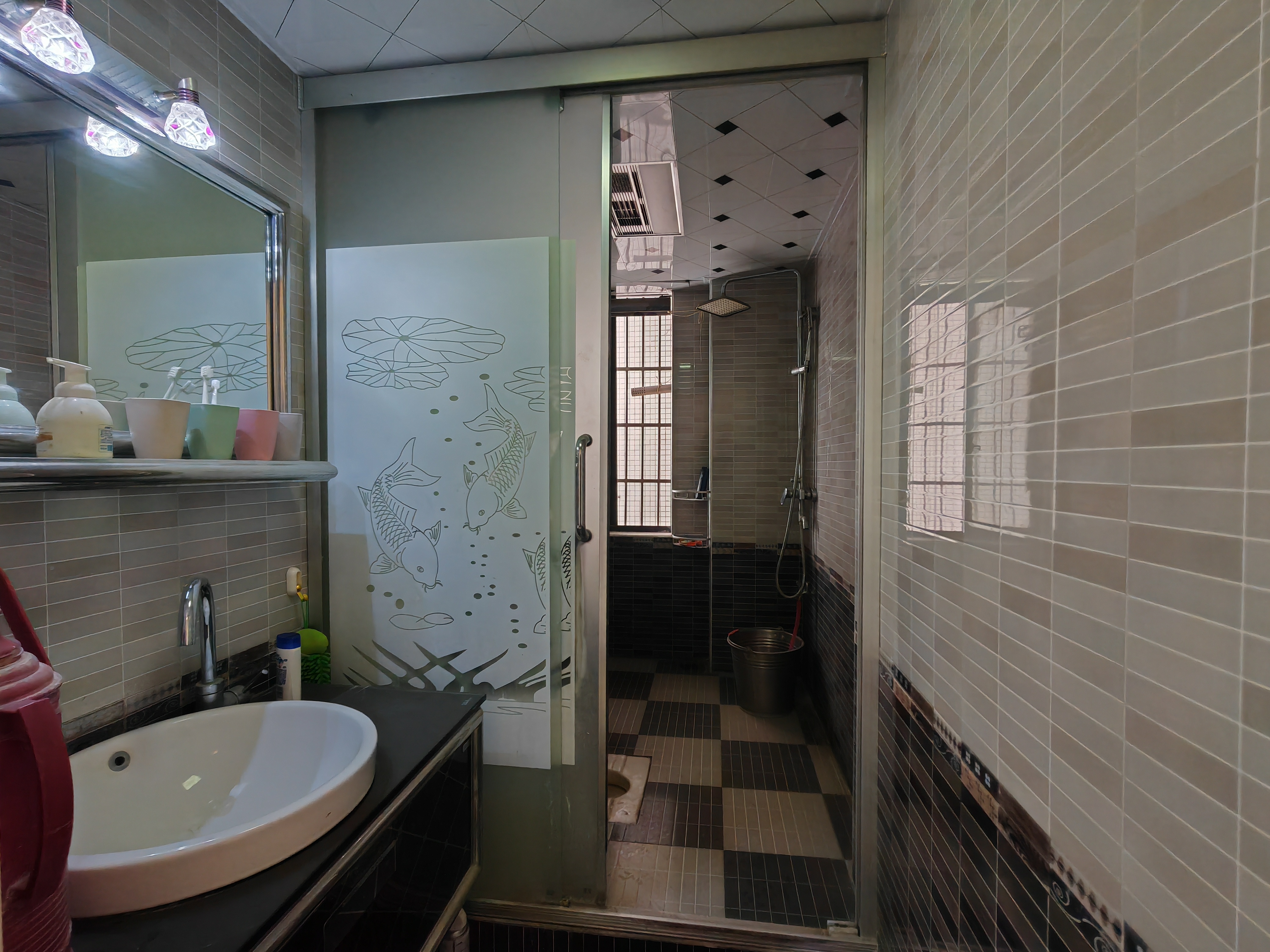 资江明珠 3室2厅2卫 1800.0元/月 资江明珠 3室2厅2卫 1800.0元/月室内图