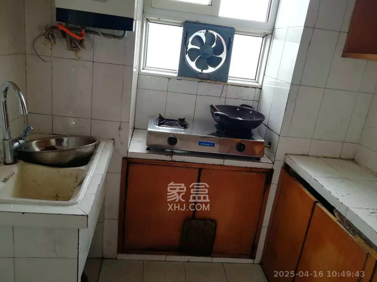 德雅路住宅楼 2室1厅1卫 1100.0元/月 德雅路住宅楼 2室1厅1卫 1100.0元/月室内图