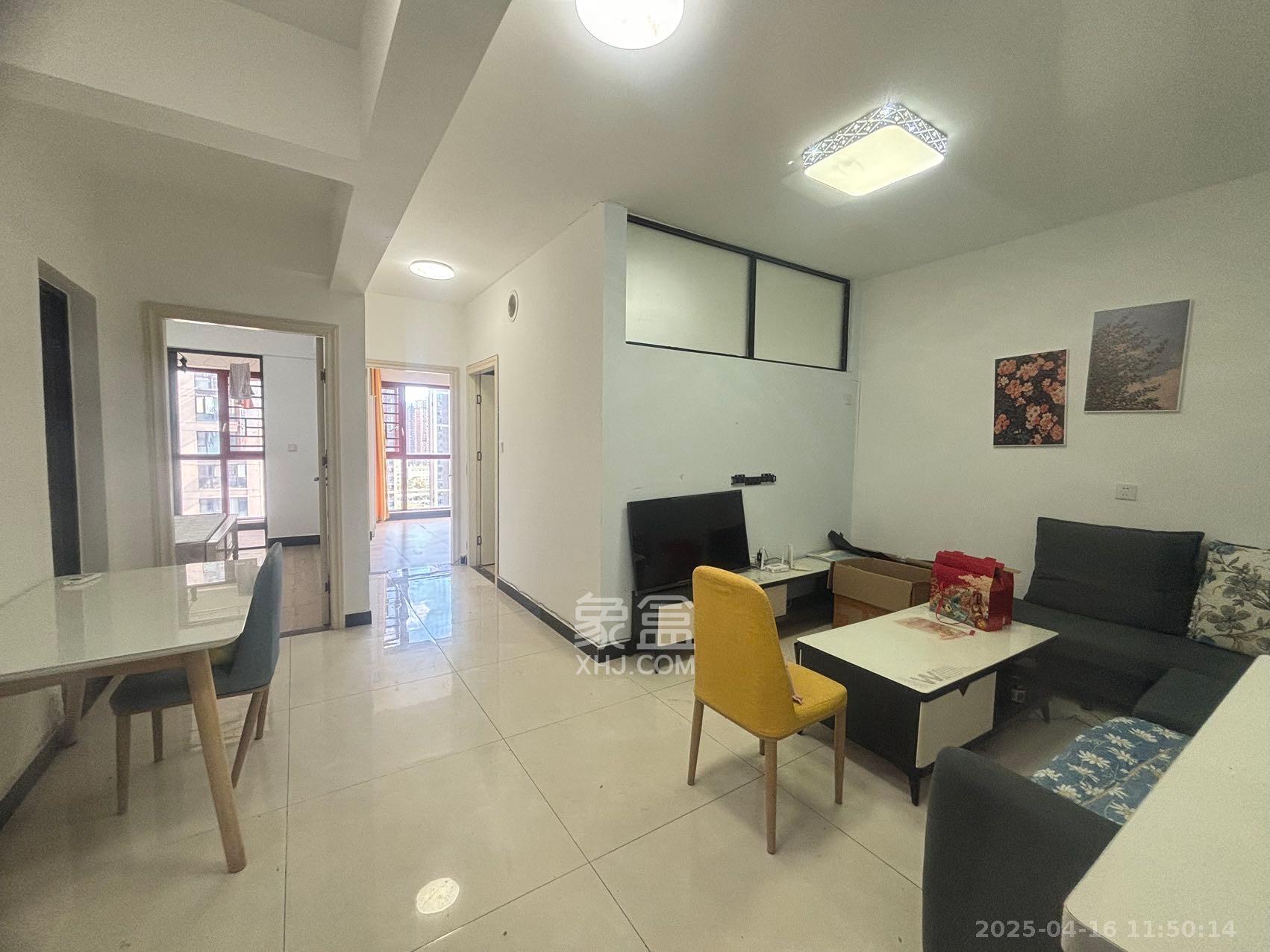 建发中央公园(建发美地)  3室1厅1卫    2300.0元/月 建发中央公园(建发美地)  3室1厅1卫    2300.0元/月室内图1