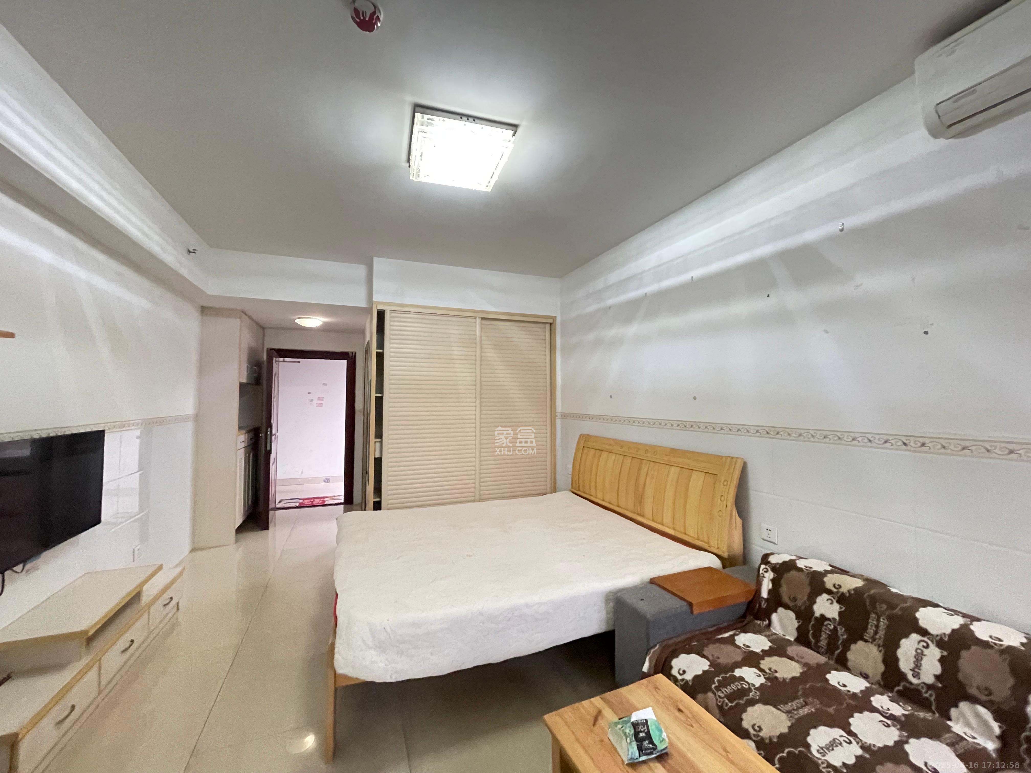 同鑫家园  1室1厅1卫   1300.00元/月室内图