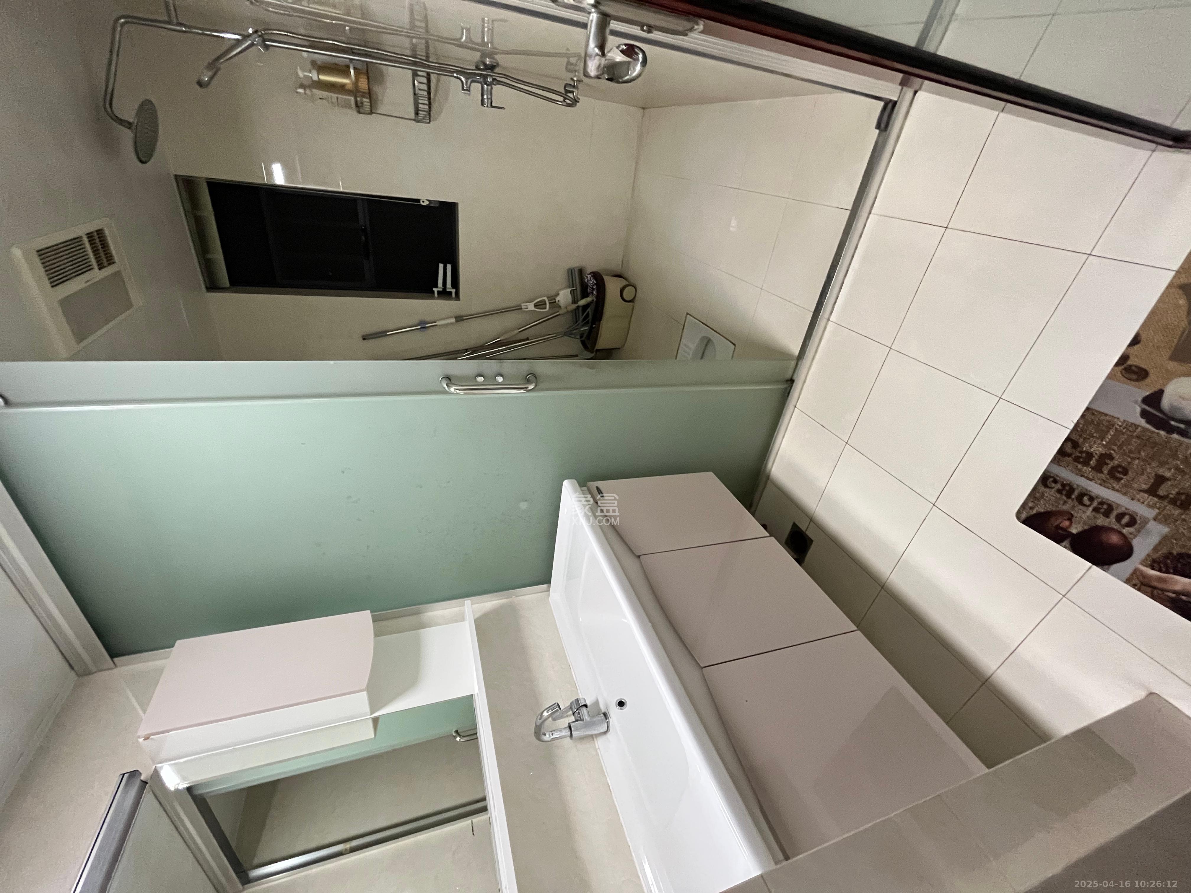 恒基凯旋门三期  3室2厅2卫   2800.00元/月室内图
