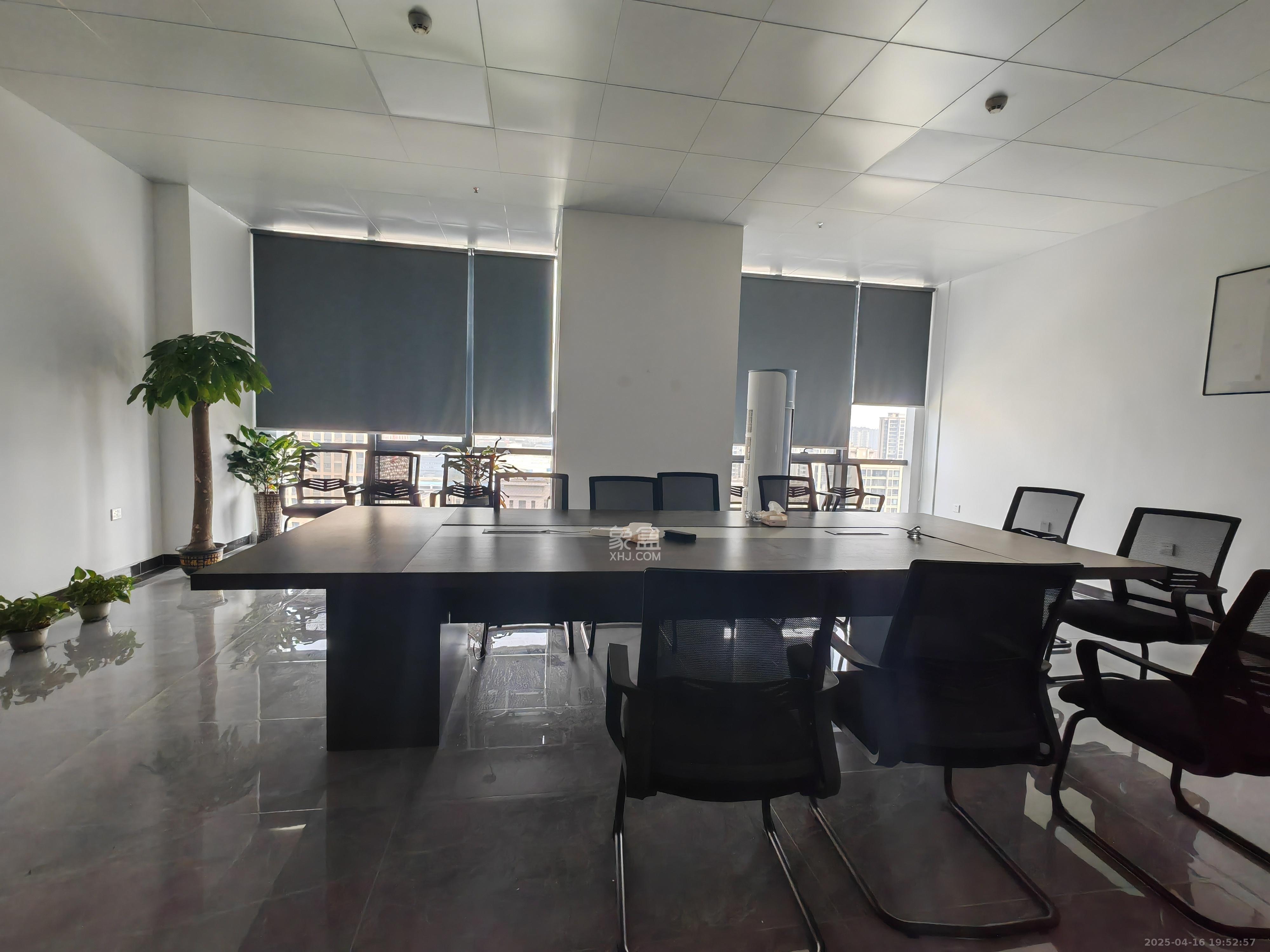 旭辉汇樾城 1室1厅1卫 2800.0元/月 旭辉汇樾城 1室1厅1卫 2800.0元/月室内图