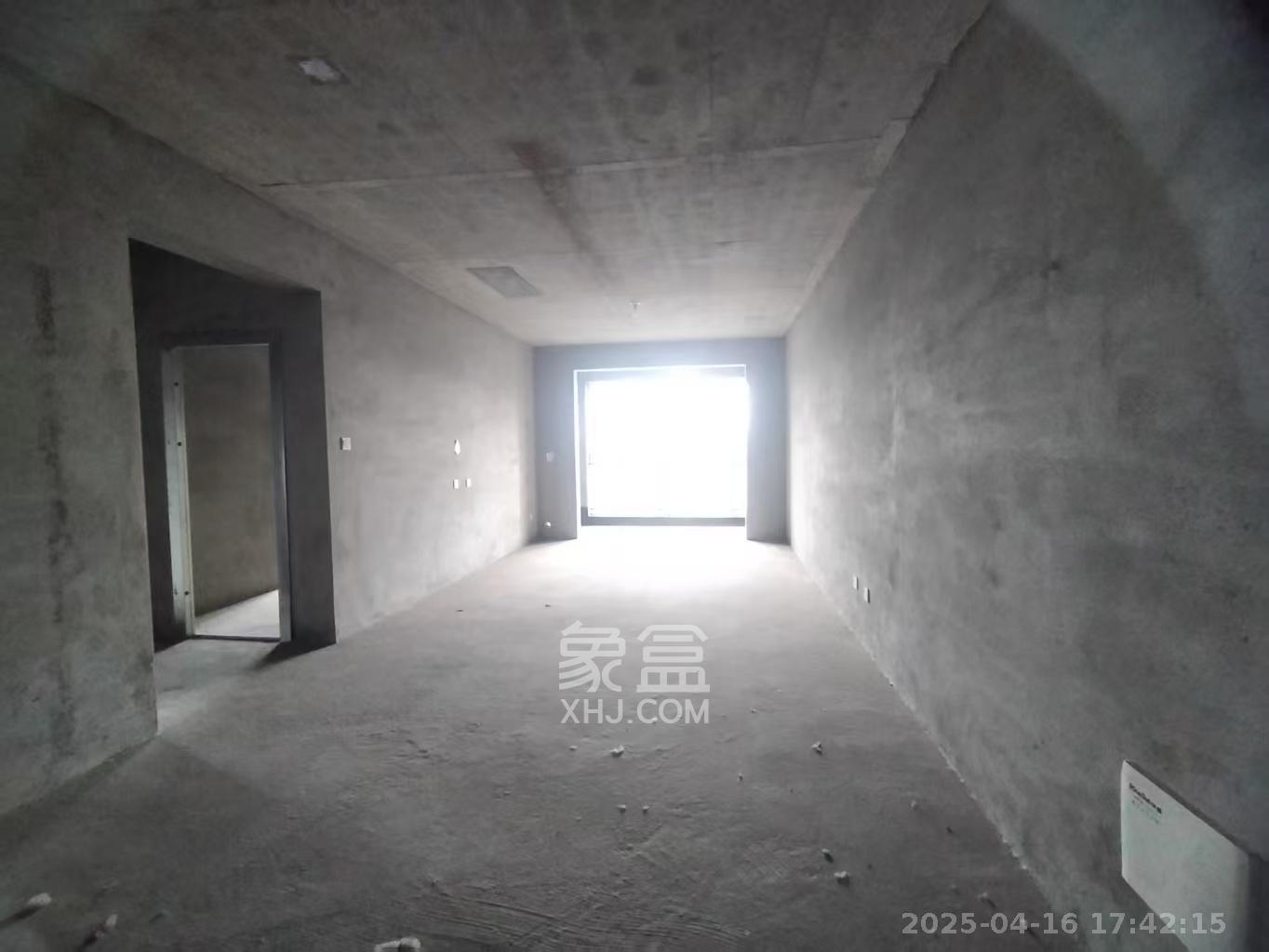 荣盛花语城 3室2厅1卫 1200.0元/月 荣盛花语城 3室2厅1卫 1200.0元/月室内图