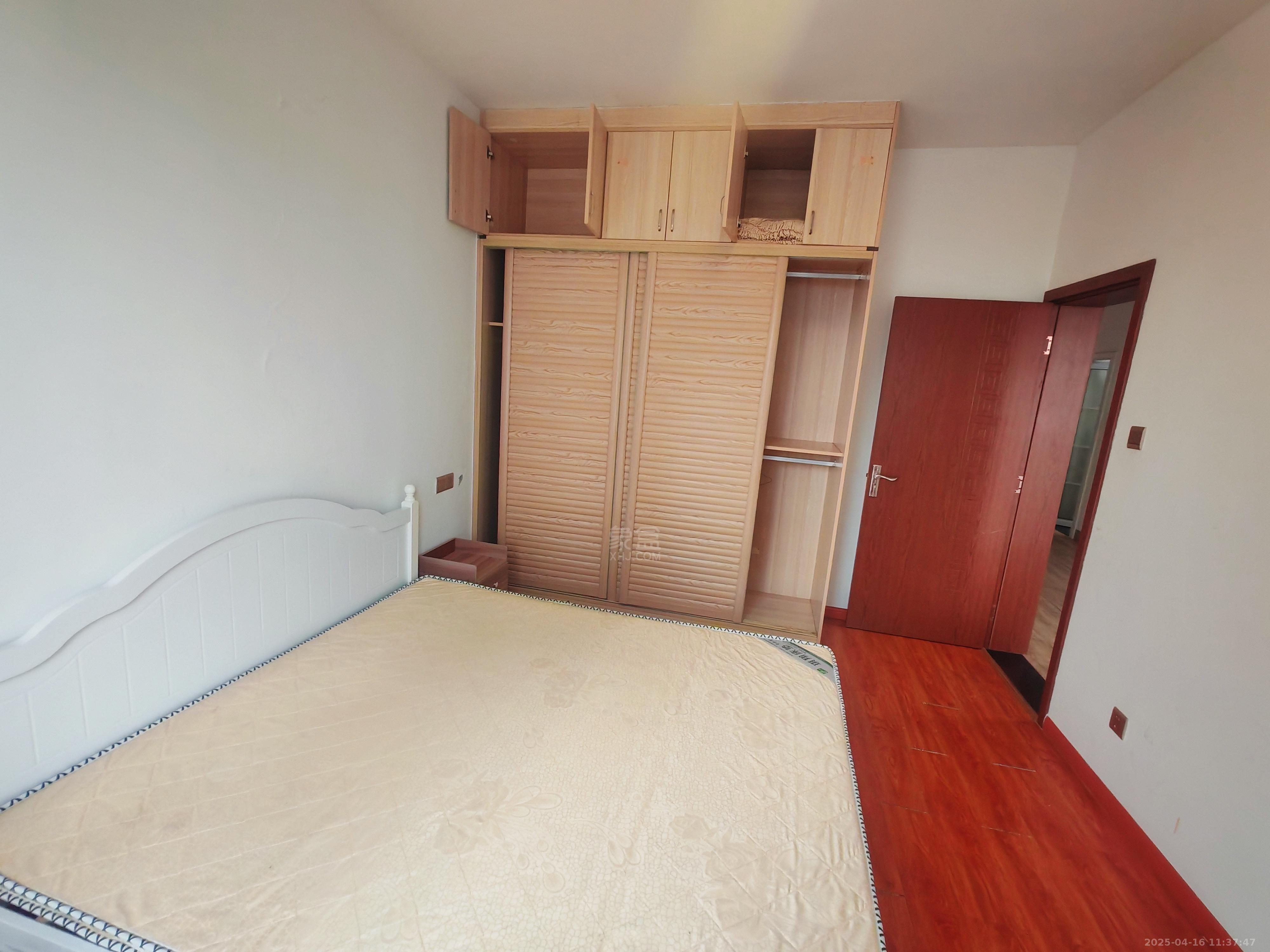 金轮翡翠名园 3室2厅1卫 1500.0元/月 金轮翡翠名园 3室2厅1卫 1500.0元/月室内图