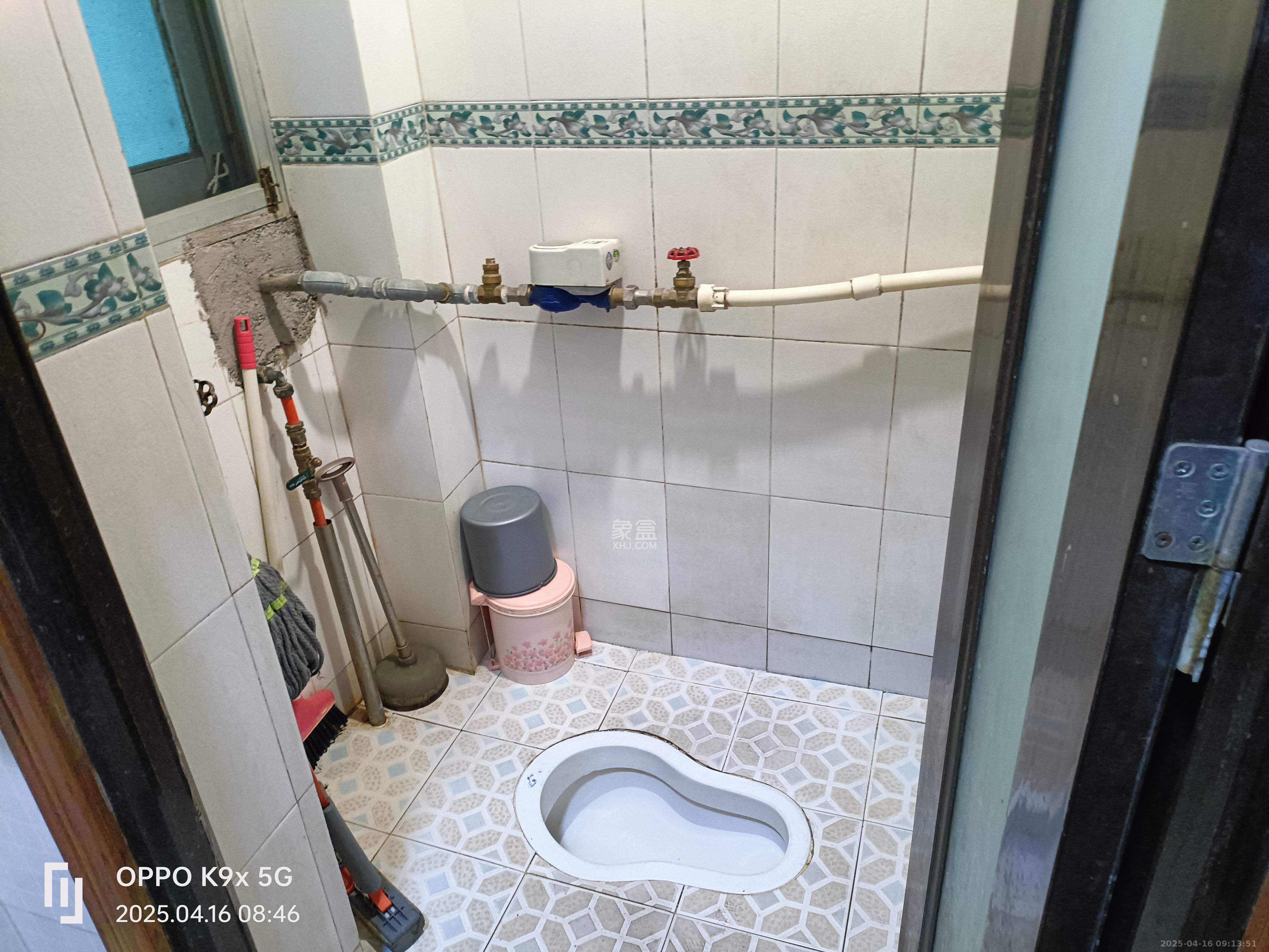 阿弥岭一二片  2室1厅1卫    1600.0元/月 阿弥岭一二片  2室1厅1卫    1600.0元/月室内图