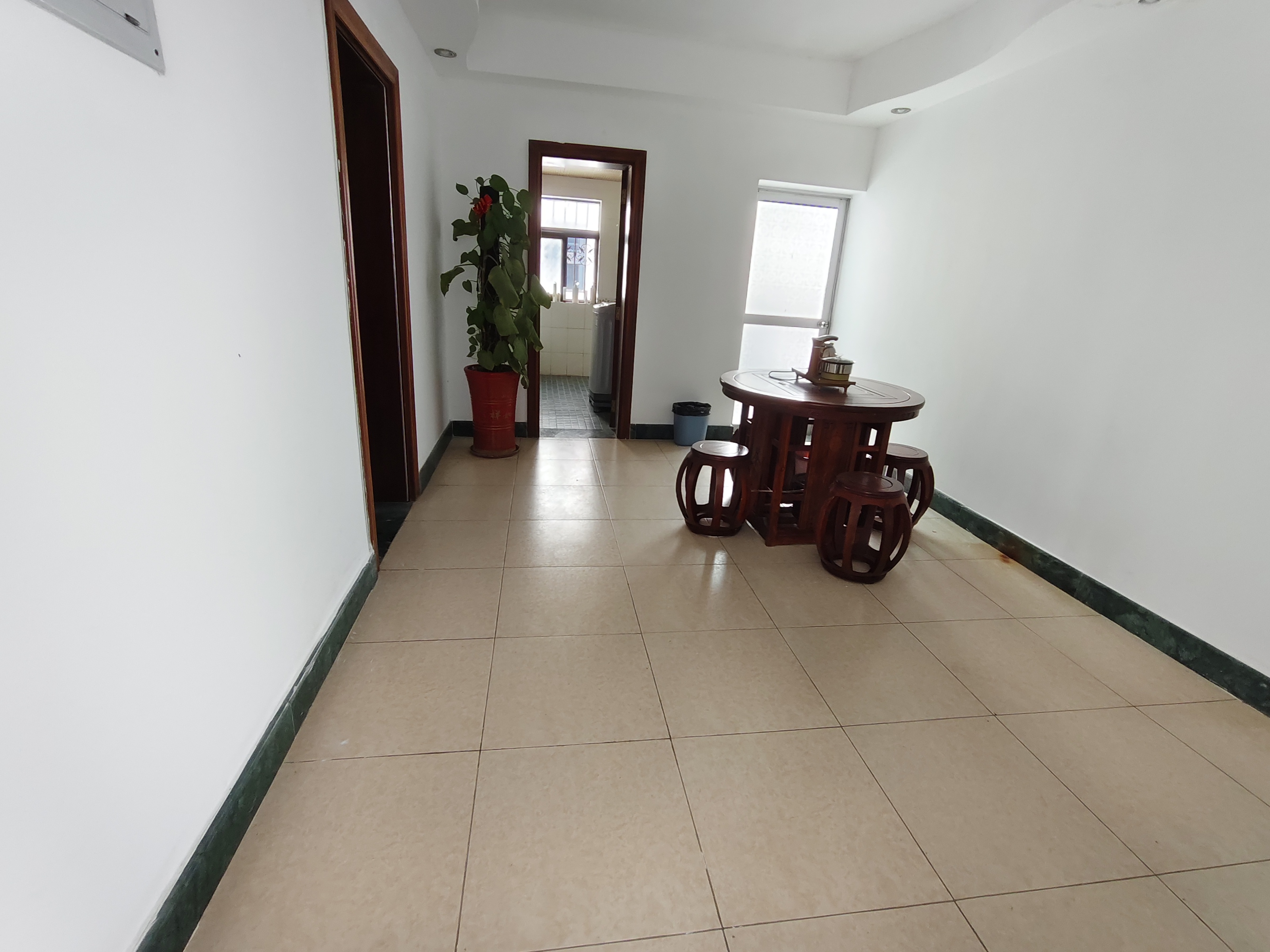 碧波花园(别墅) 9室3厅6卫 17000.0元/月 碧波花园(别墅) 9室3厅6卫 17000.0元/月室内图