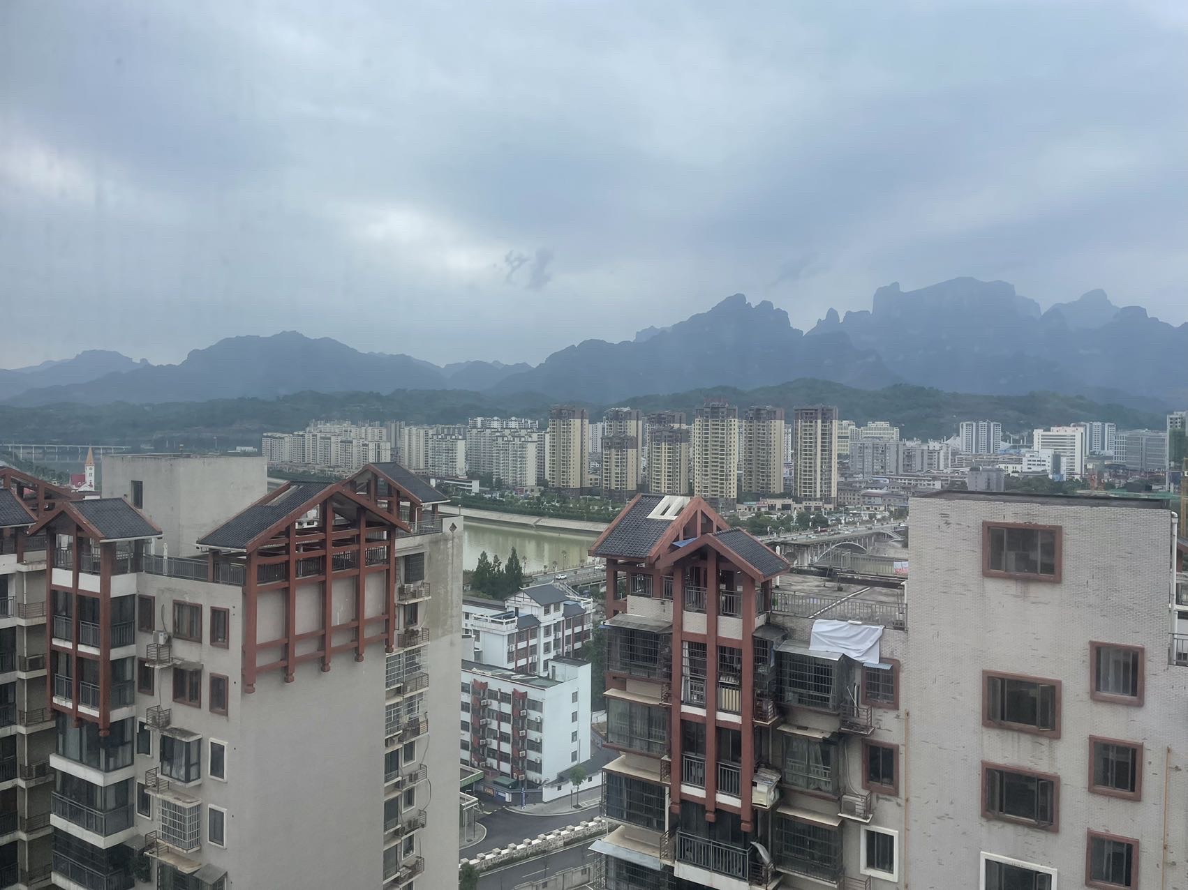维港十字街  1室0厅0卫   1700.00元/月室内图