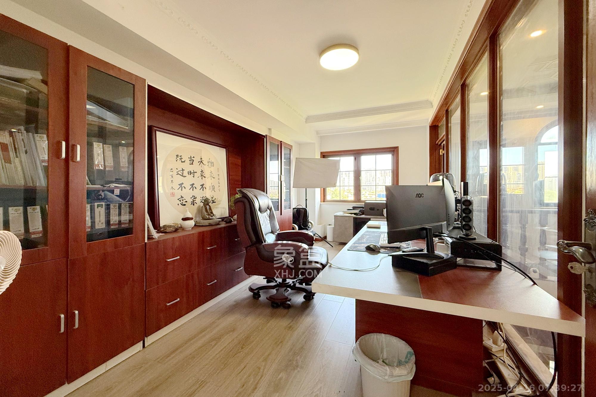 金地三千府(金地湖山樾、金地自在城) 5室3厅4卫 498.0万 金地三千府(金地湖山樾、金地自在城) 5室3厅4卫 498.0万其他